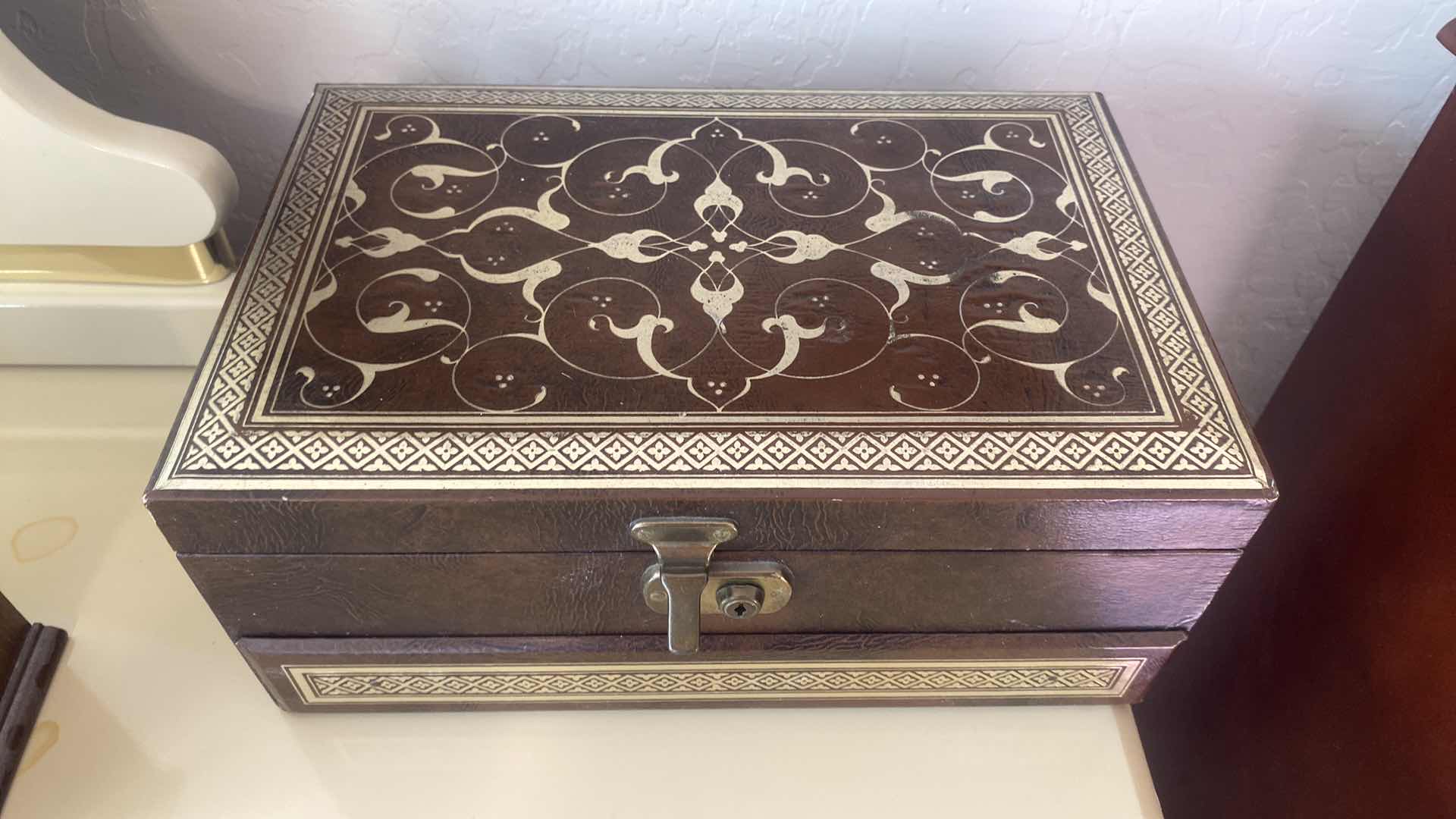 Photo 1 of 4 - JEWELRY BOXES