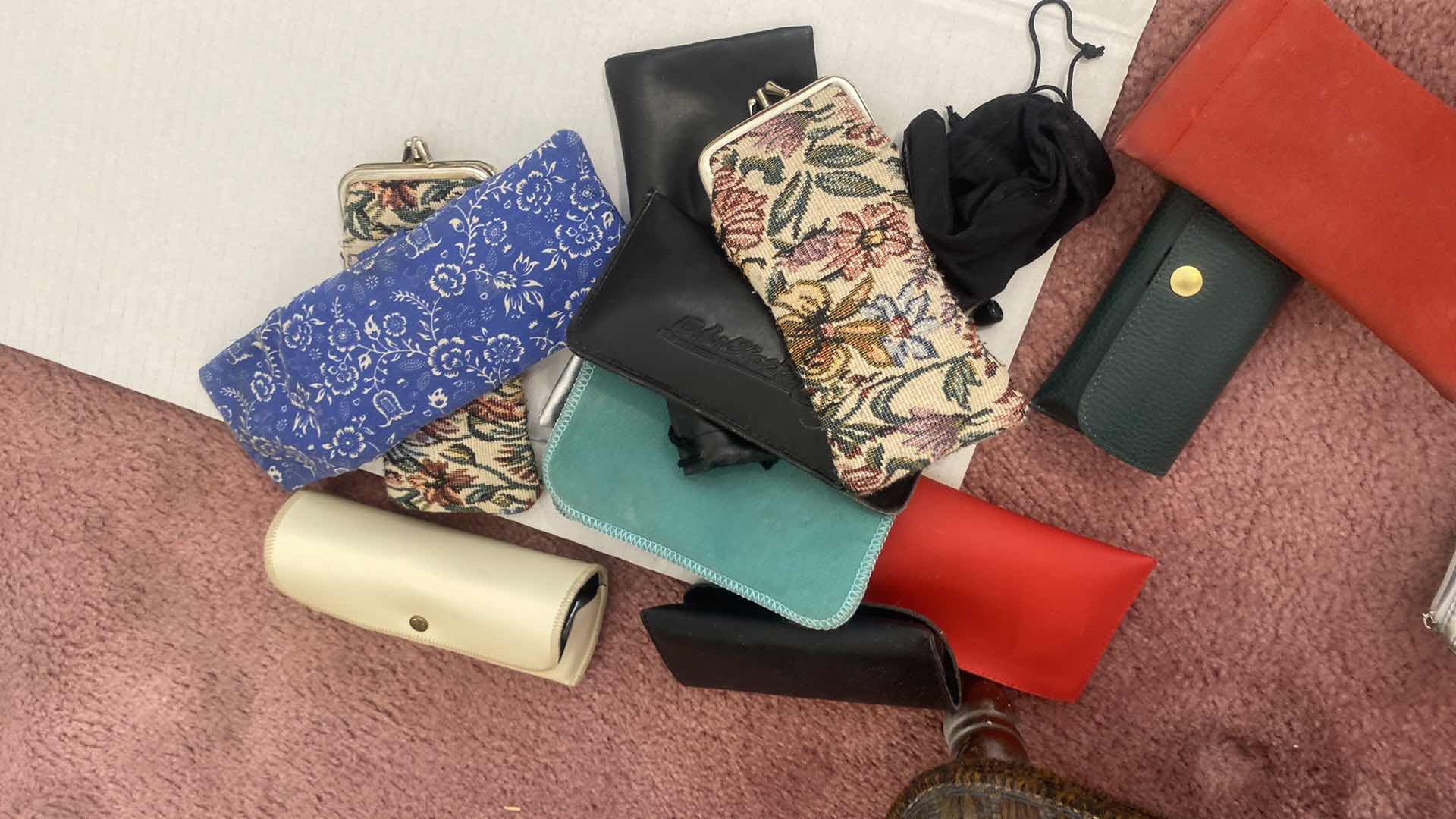 Photo 1 of 13 - WOMENS SUNGLASSES & READERS