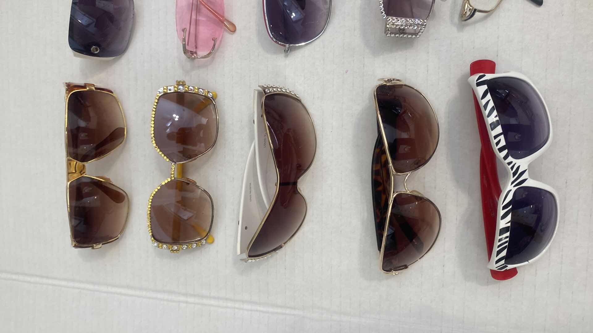 Photo 1 of 13 - WOMENS SUNGLASSES & READERS