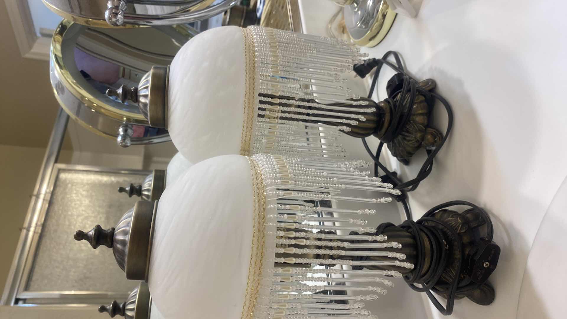 Photo 1 of 2 - SMALL GLASS SHADE LAMPS H 13”