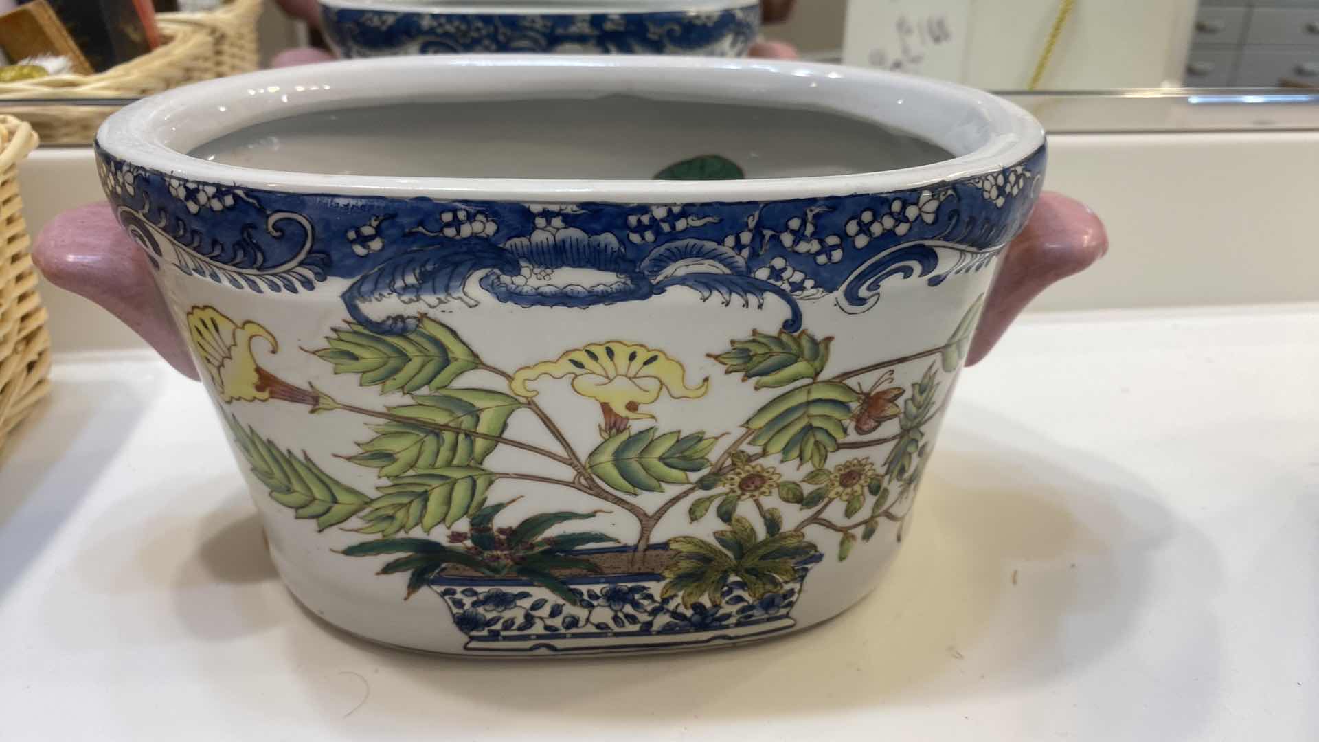 Photo 1 of ASIAN POT WITH HANDLES 11” x 5”