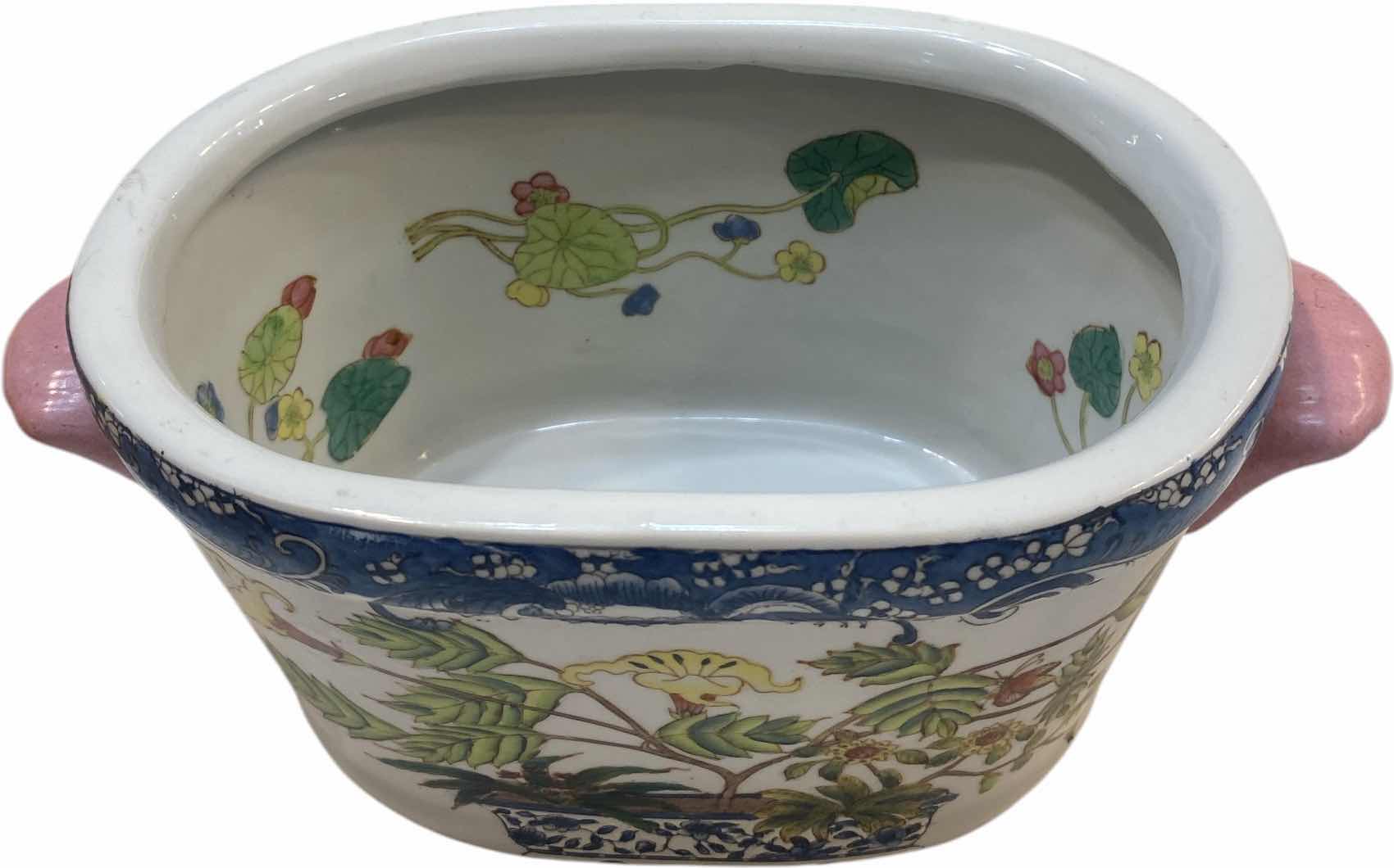 Photo 1 of ASIAN POT WITH HANDLES 11” x 5”