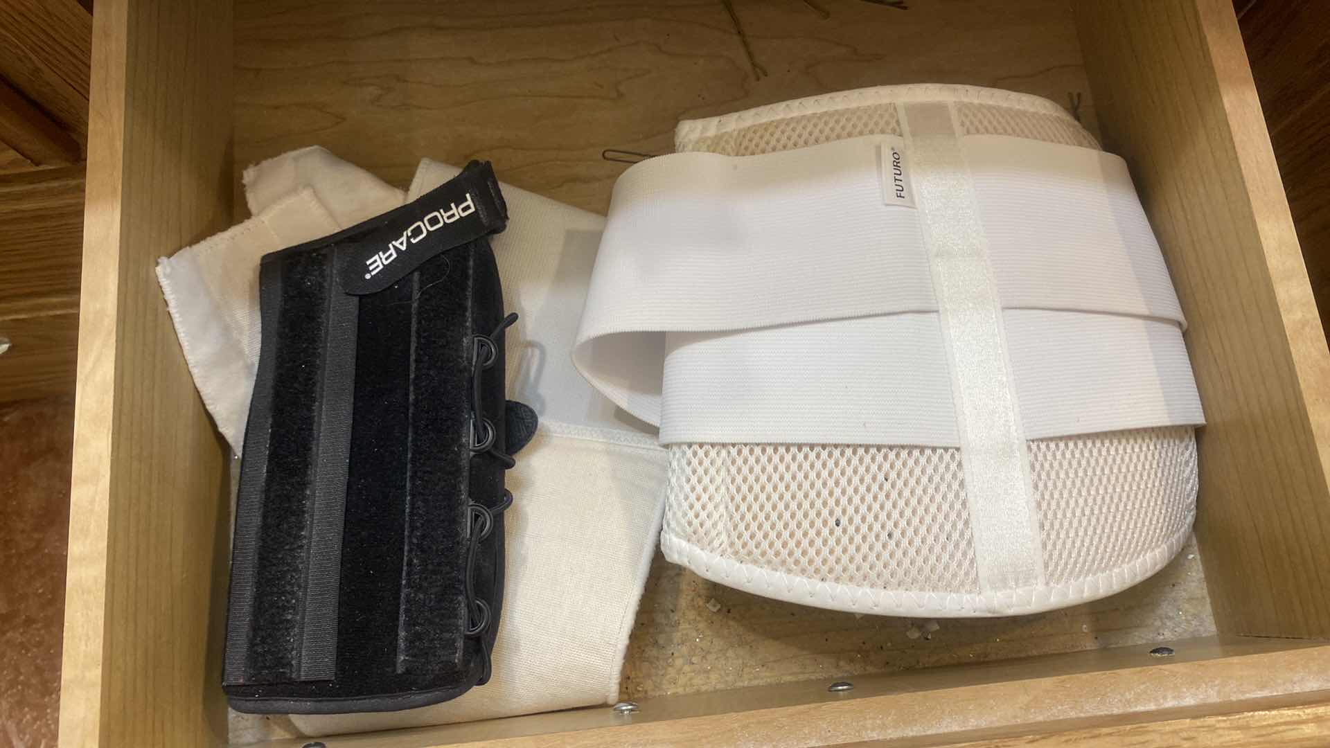 Photo 1 of CONTENTS 3 DRAWERS - FIRST AID