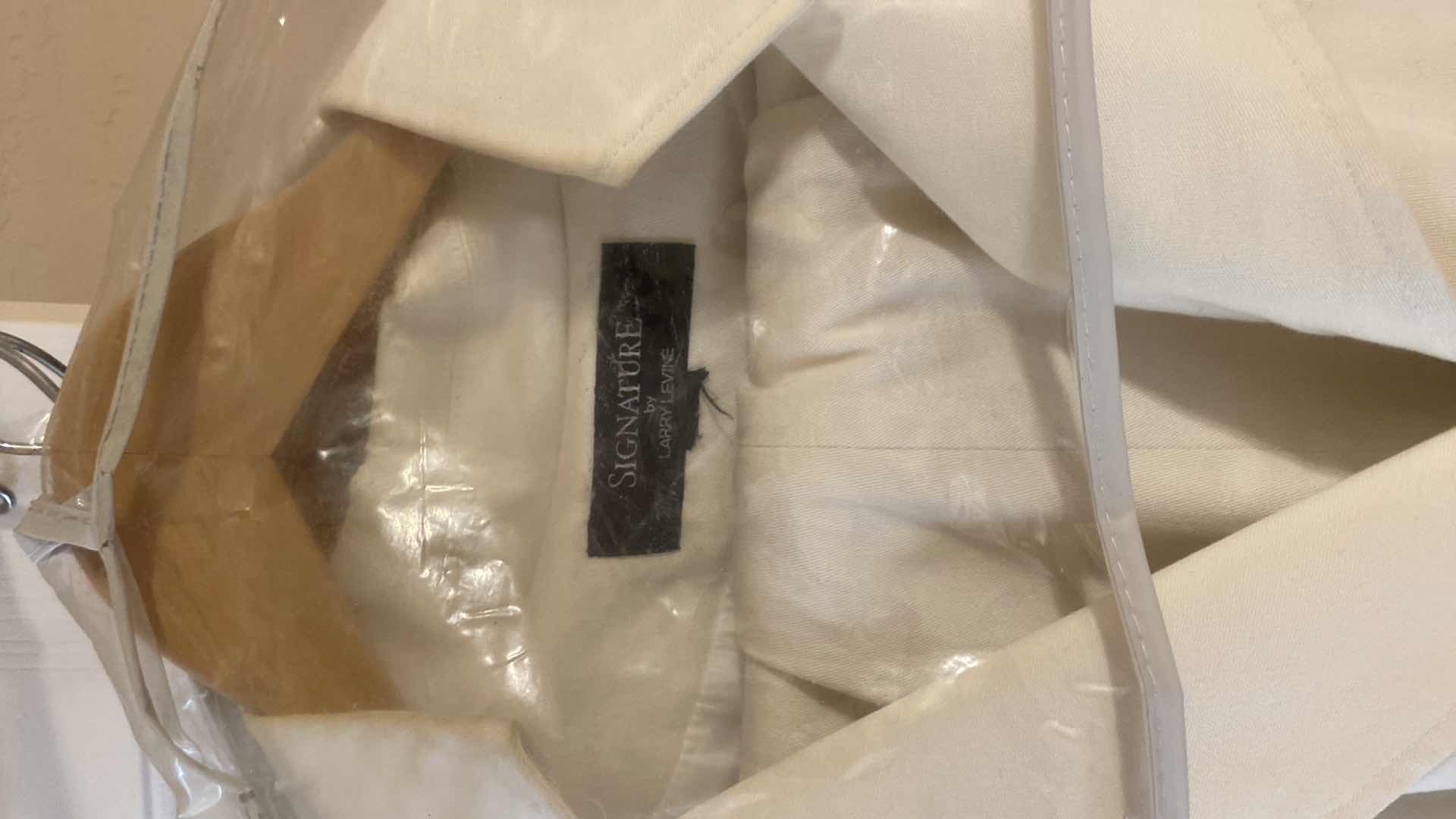 Photo 1 of 5 - WOMENS SIZES EST. XL 4 JACKETS 1 PANTS