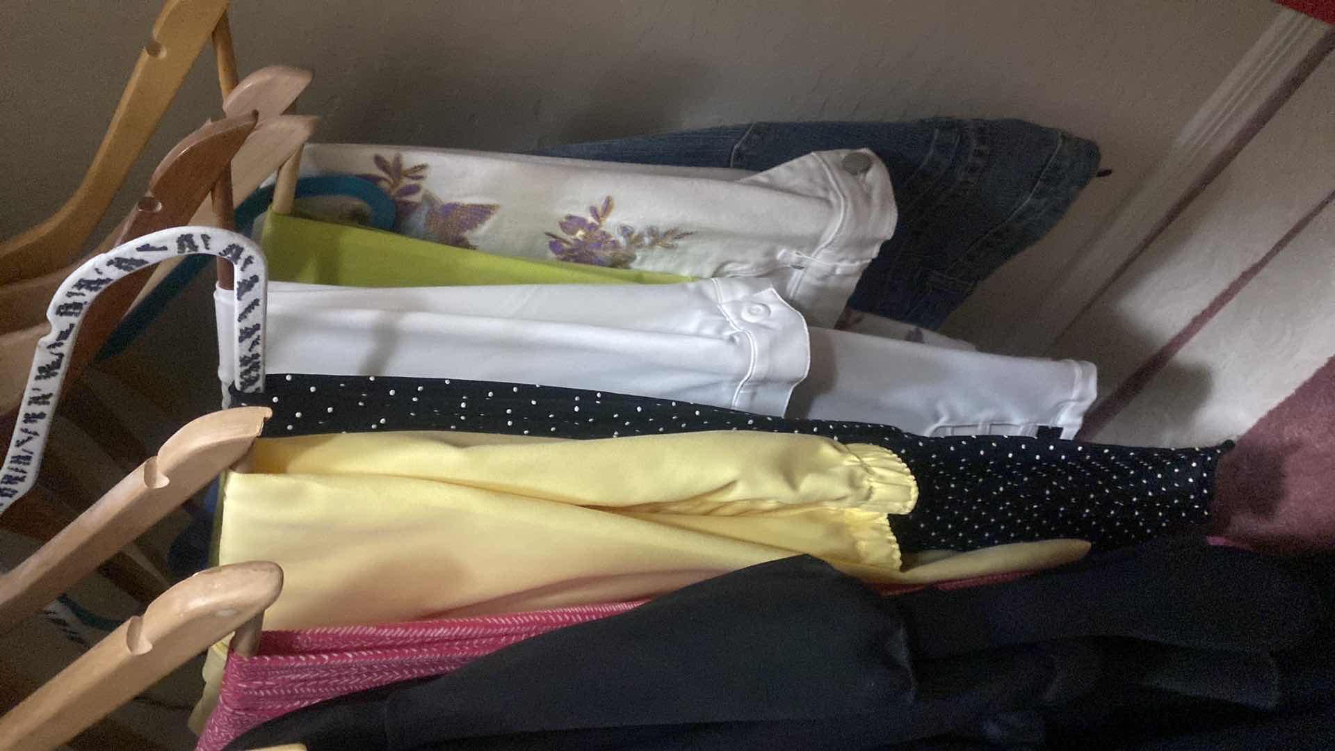 Photo 1 of 20 - WOMENS SIZES 14 16 18 20 PANTS