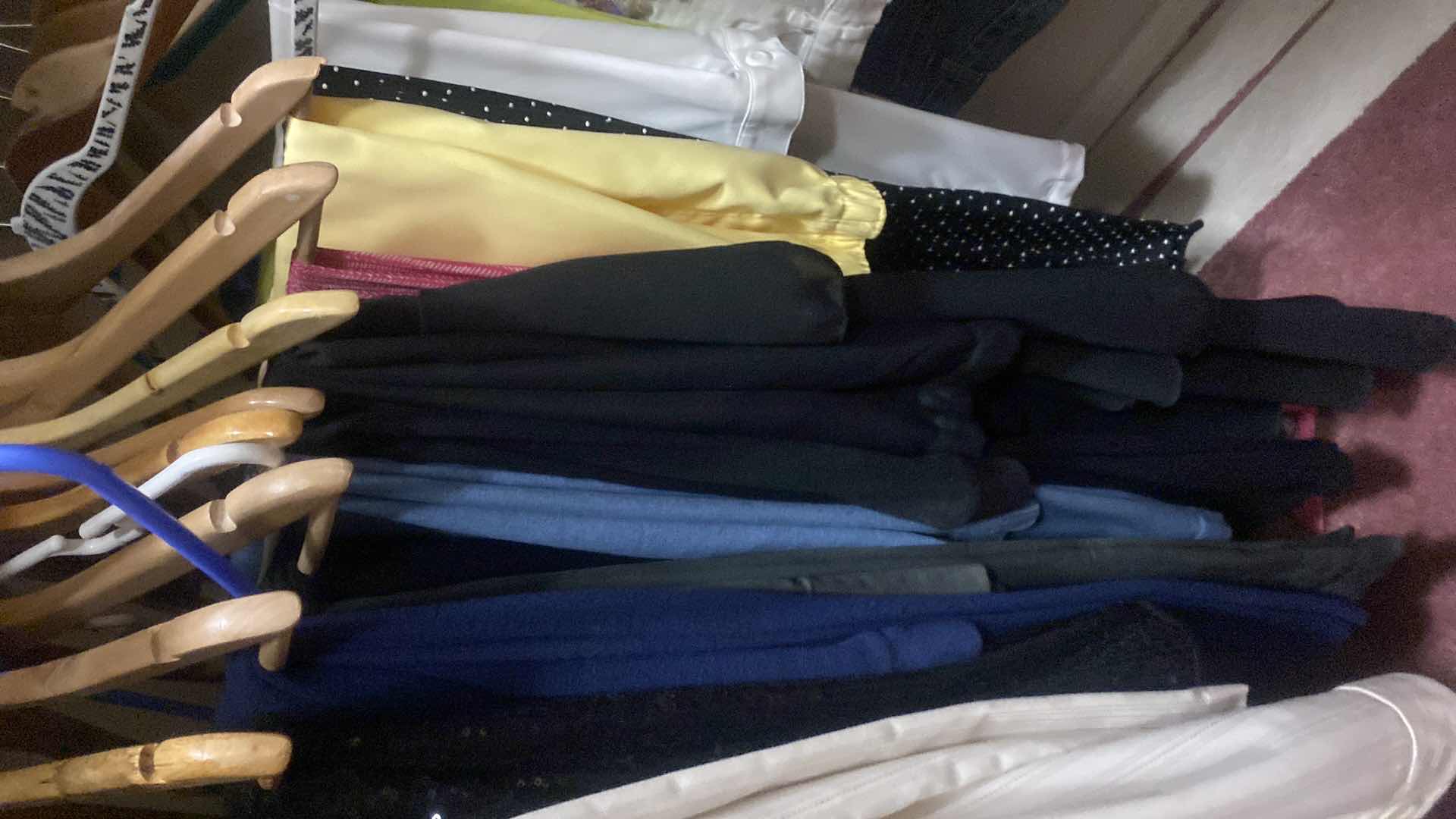 Photo 1 of 20 - WOMENS SIZES 14 16 18 20 PANTS