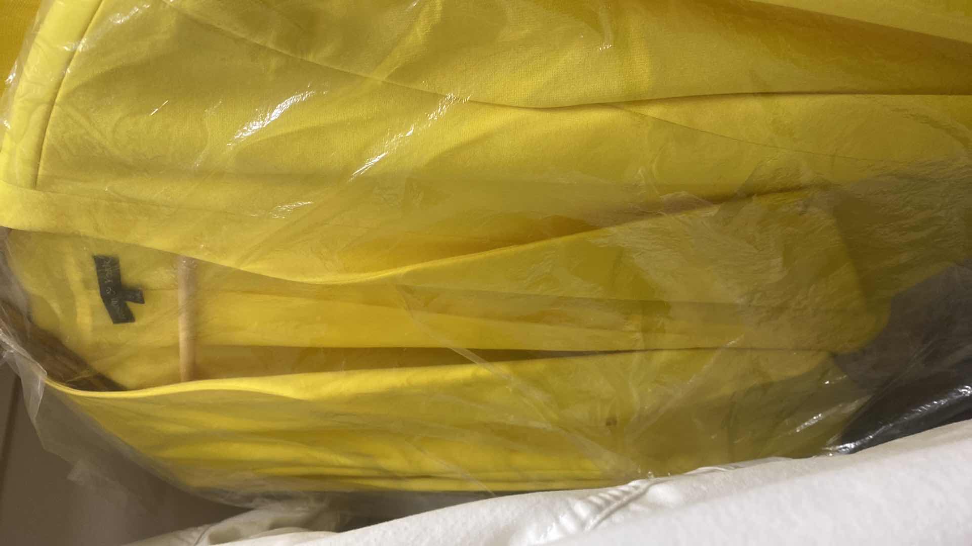 Photo 1 of 27 - WOMENS SIZE XL 0X 1X JACKETS SWEATERS & TOPS