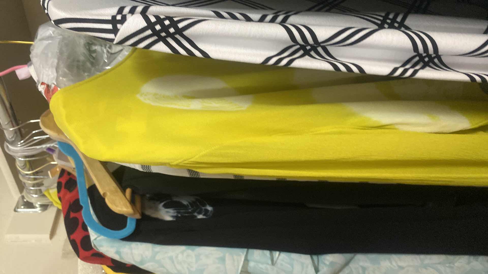 Photo 1 of 30 - WOMENS SIZE XL & PLUS SIZES - DRESSES & SKIRTS