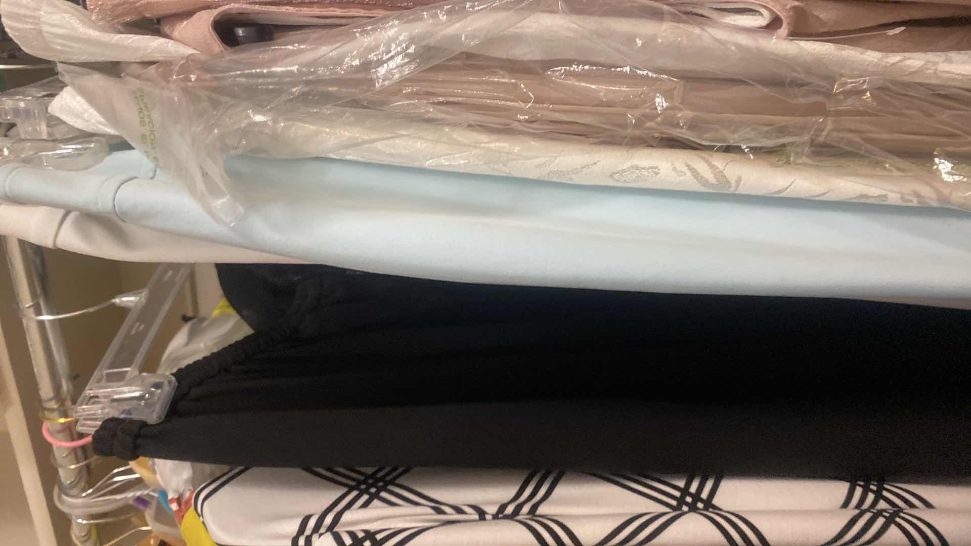 Photo 1 of 30 - WOMENS SIZE XL & PLUS SIZES - DRESSES & SKIRTS