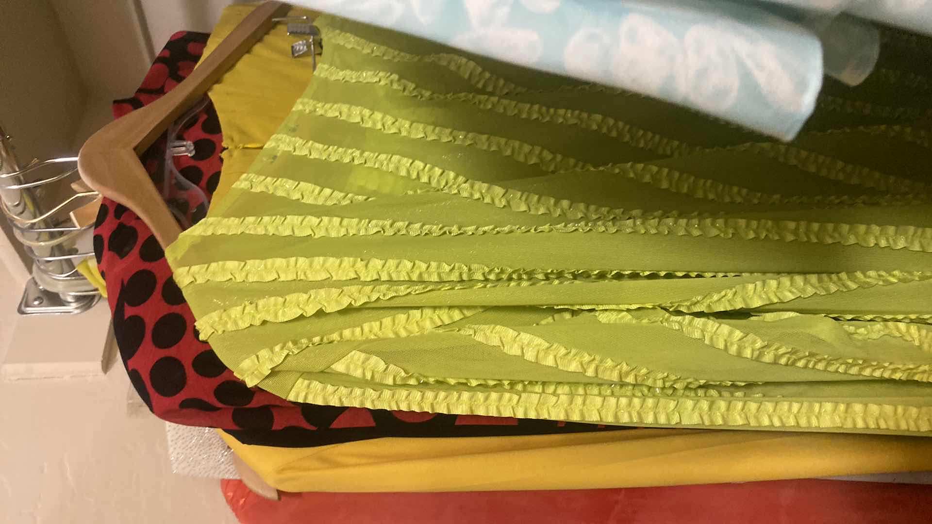 Photo 1 of 30 - WOMENS SIZE XL & PLUS SIZES - DRESSES & SKIRTS