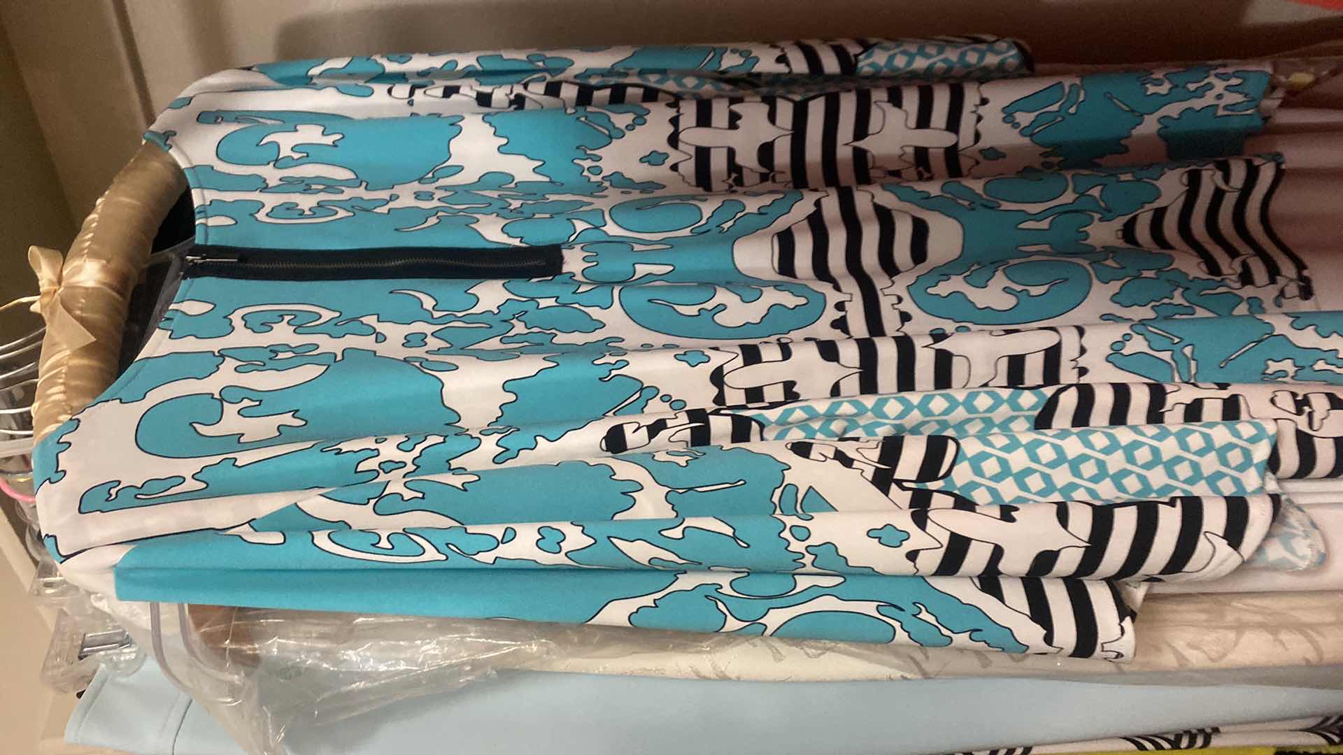 Photo 1 of 30 - WOMENS SIZE XL & PLUS SIZES - DRESSES & SKIRTS