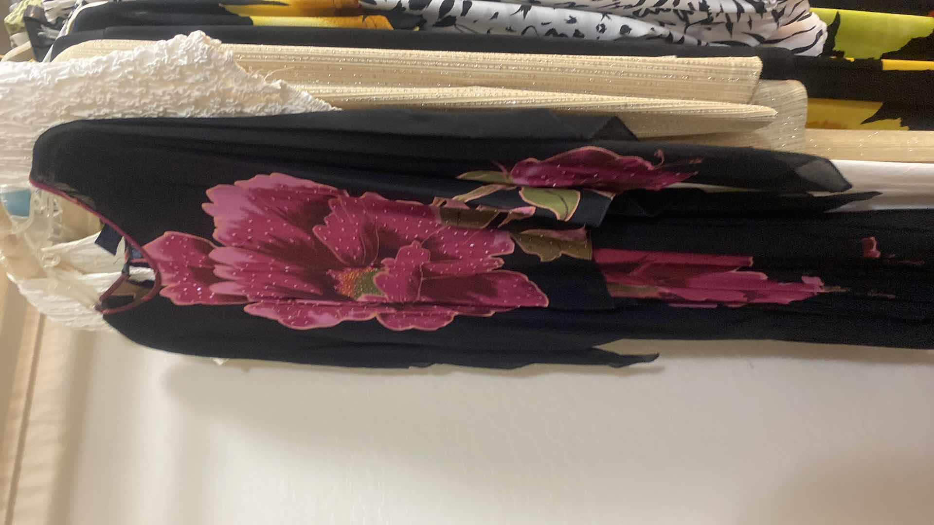 Photo 1 of 21 - WOMENS SIZE 14 & L DRESSES & SKIRTS