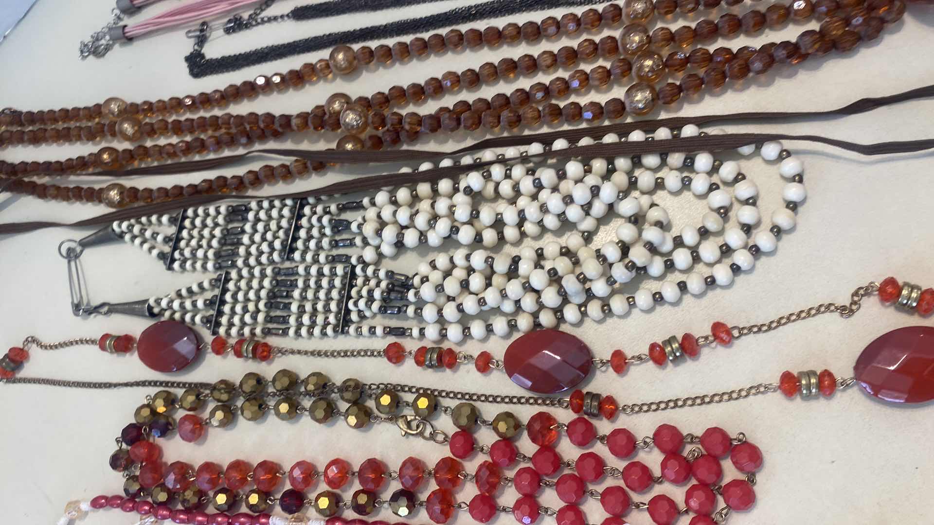 Photo 1 of 12 - NECKLACES FASHION JEWELRY