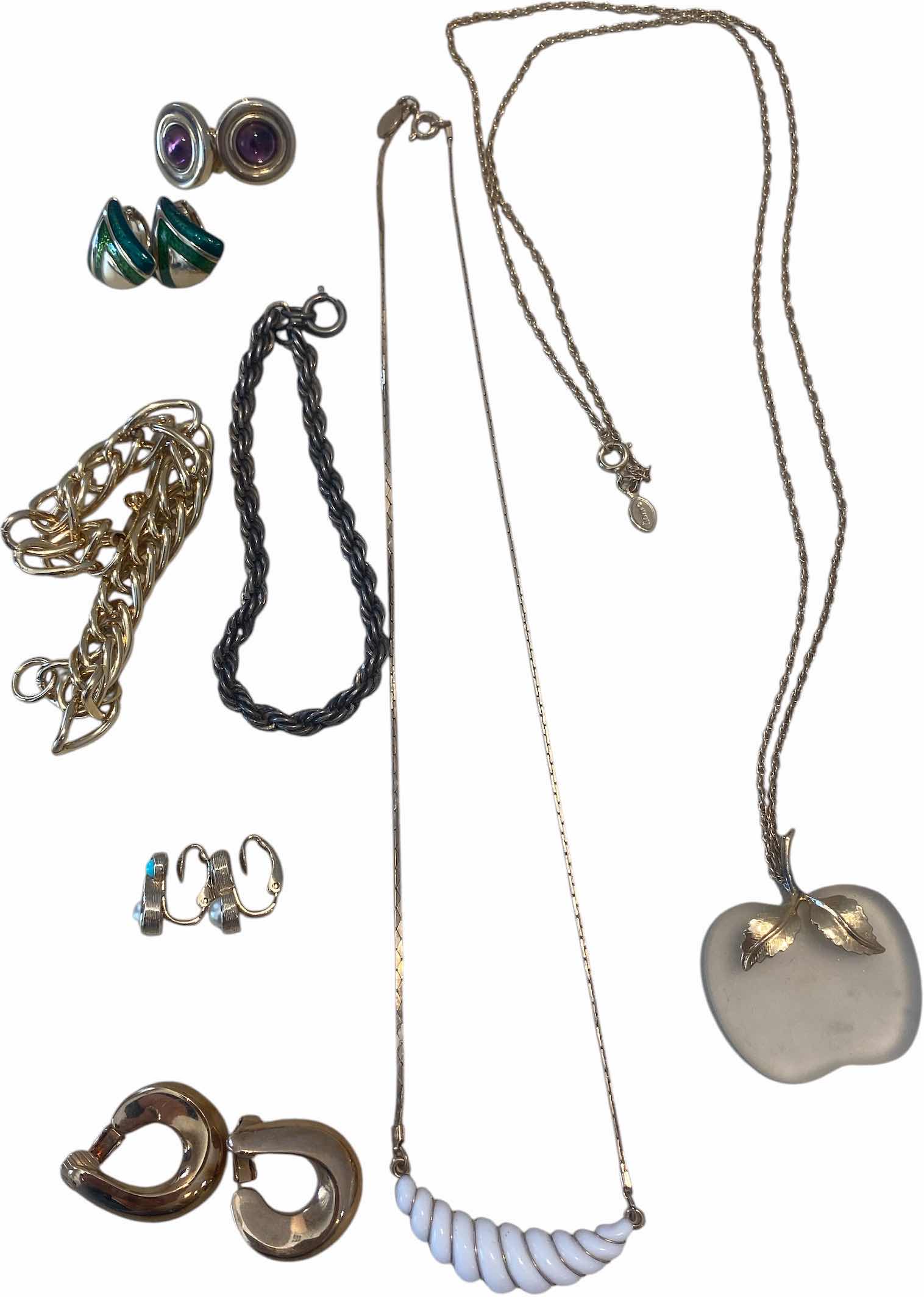 Photo 1 of 8 - FASHION JEWELRY-4 EARRINGS 2 NECKLACES 2 BRACELETS