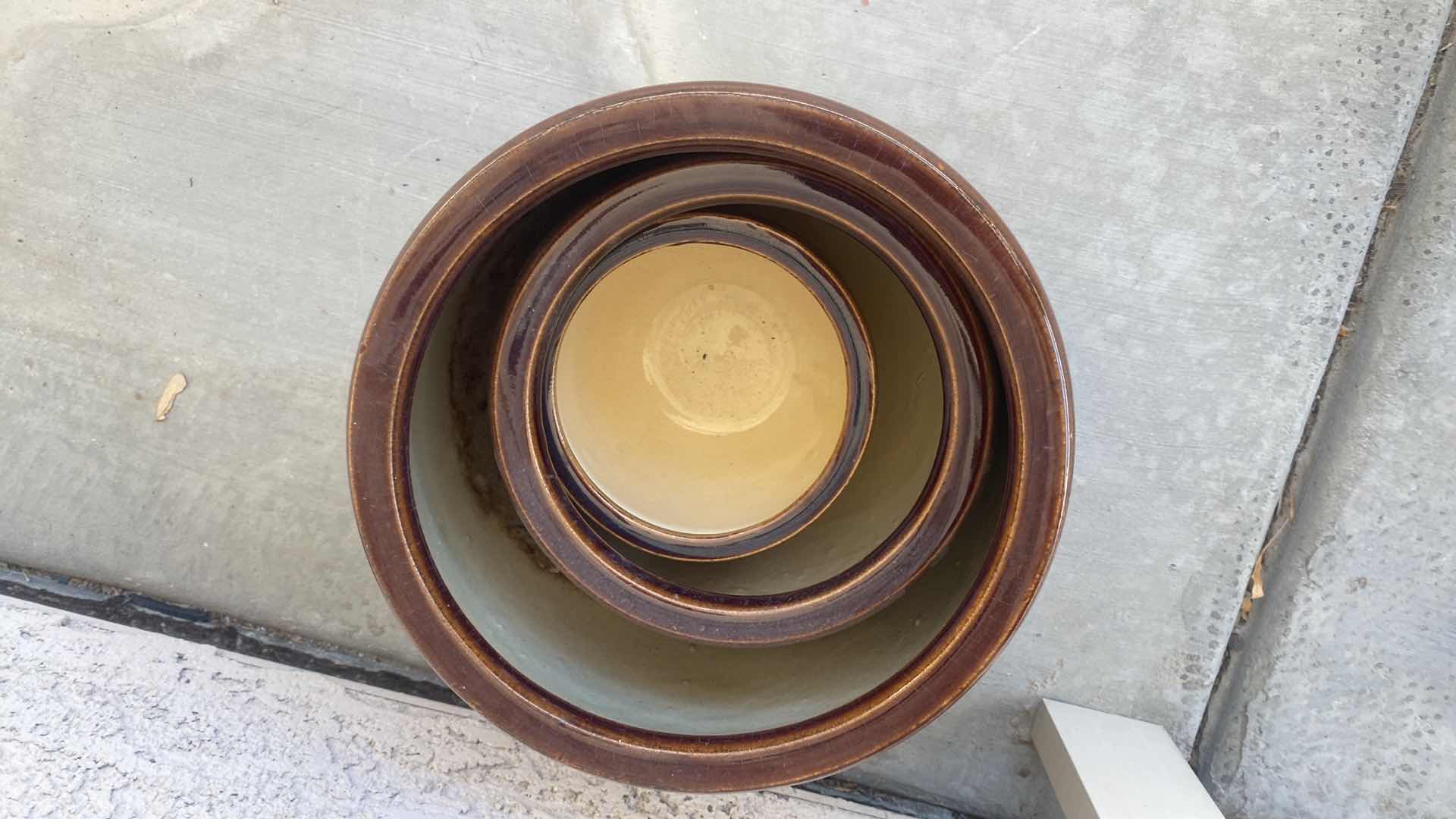 Photo 1 of 3 CERAMIC OUTDOOR POTS LARGEST 10” x 7 1/2”