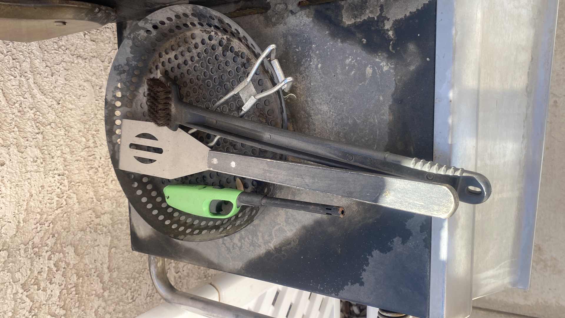 Photo 1 of BRINKMAN GRILL WITH PROPANE TANK 60” X 22” H48”