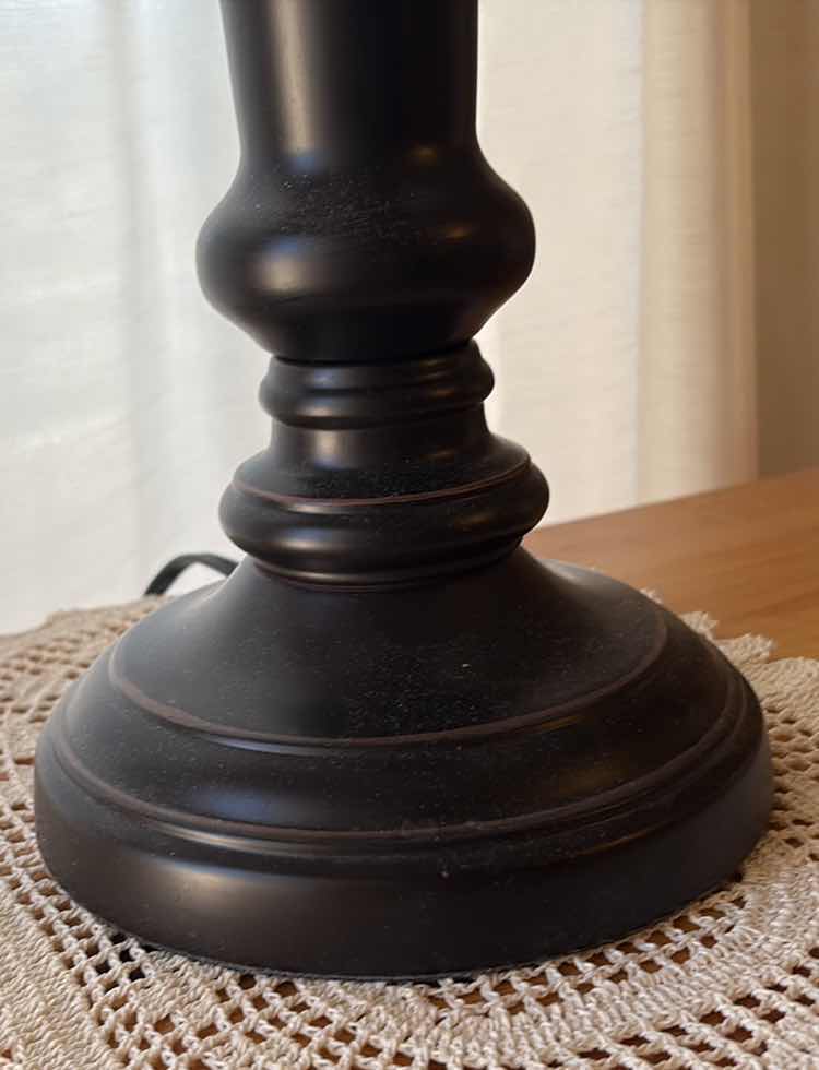 Photo 1 of (2) PCS LAMP H27”