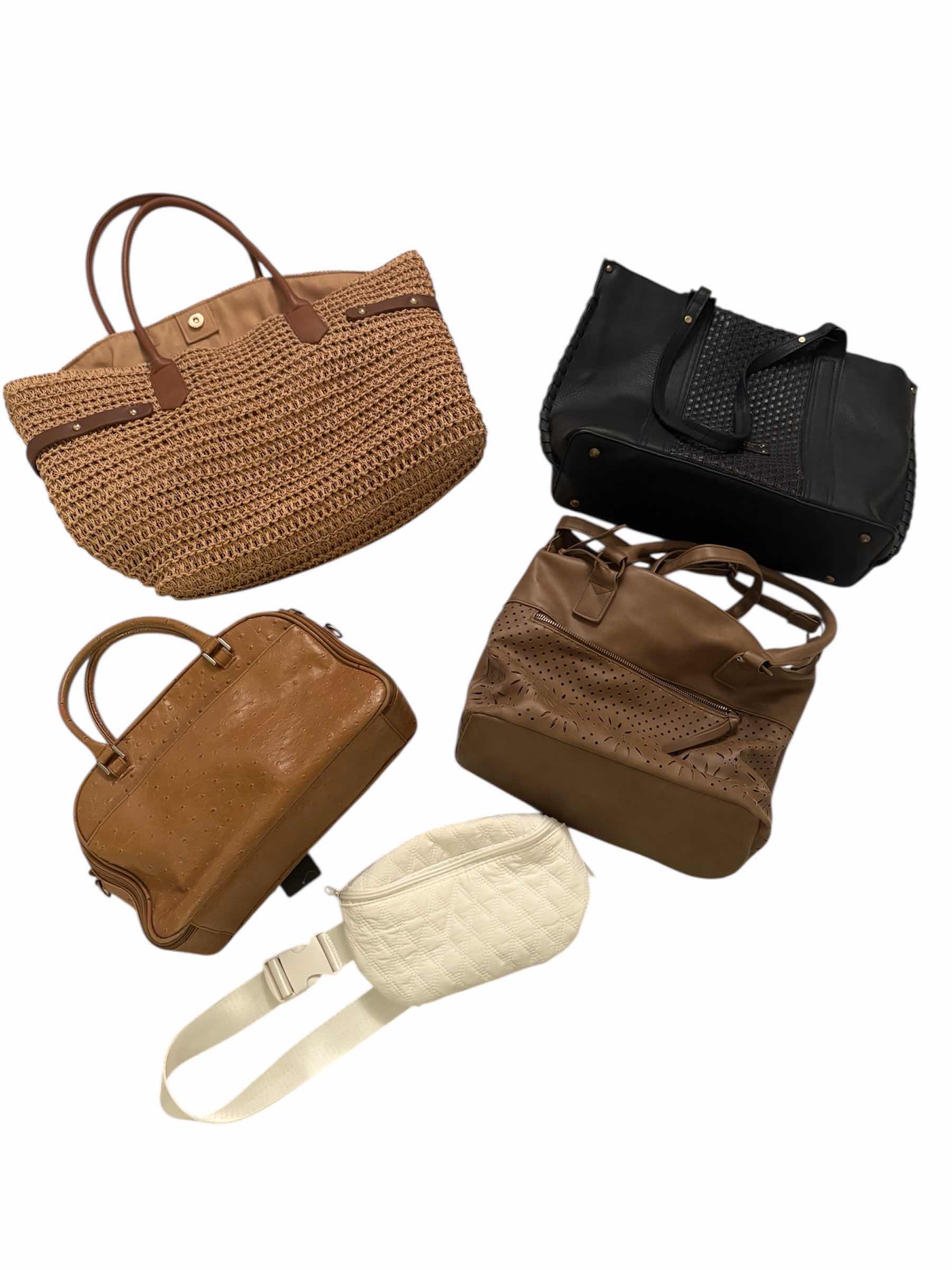 Photo 1 of (5) PCS HANDBAG