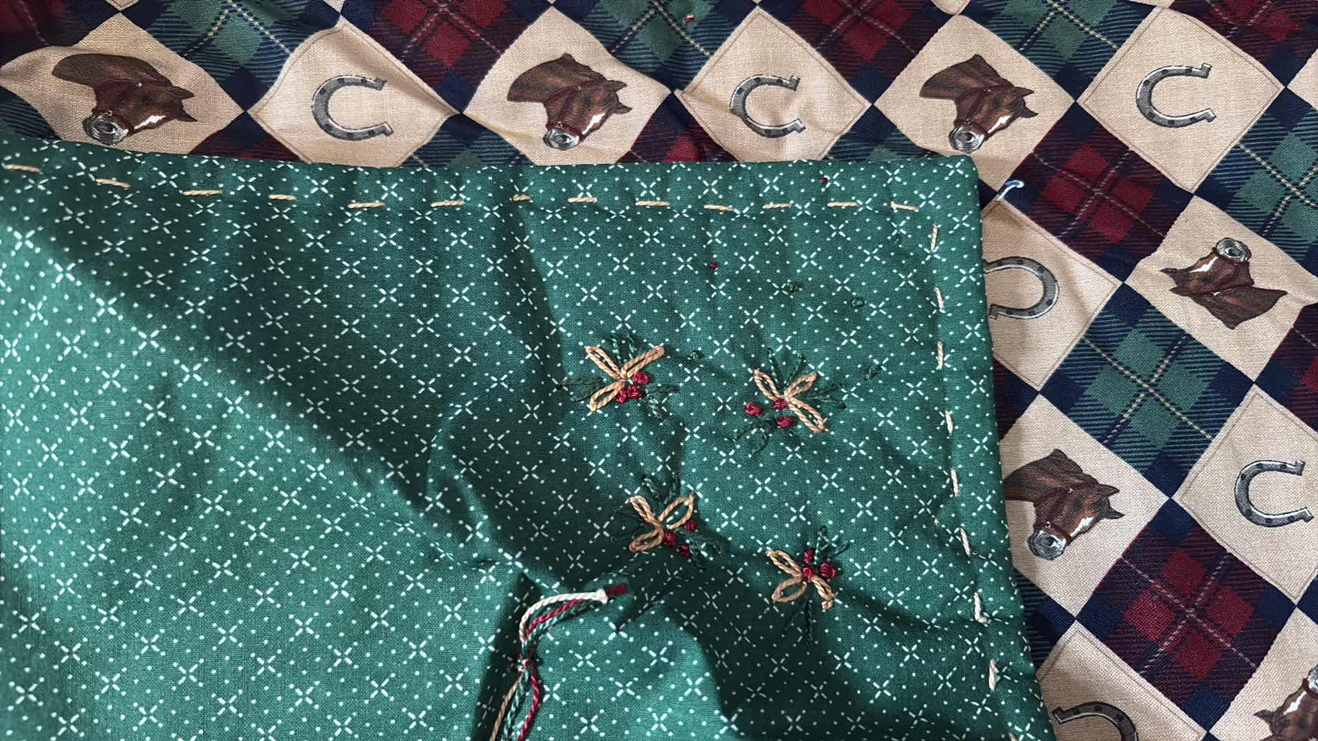 Photo 1 of HORSE QUILT 51”X40”