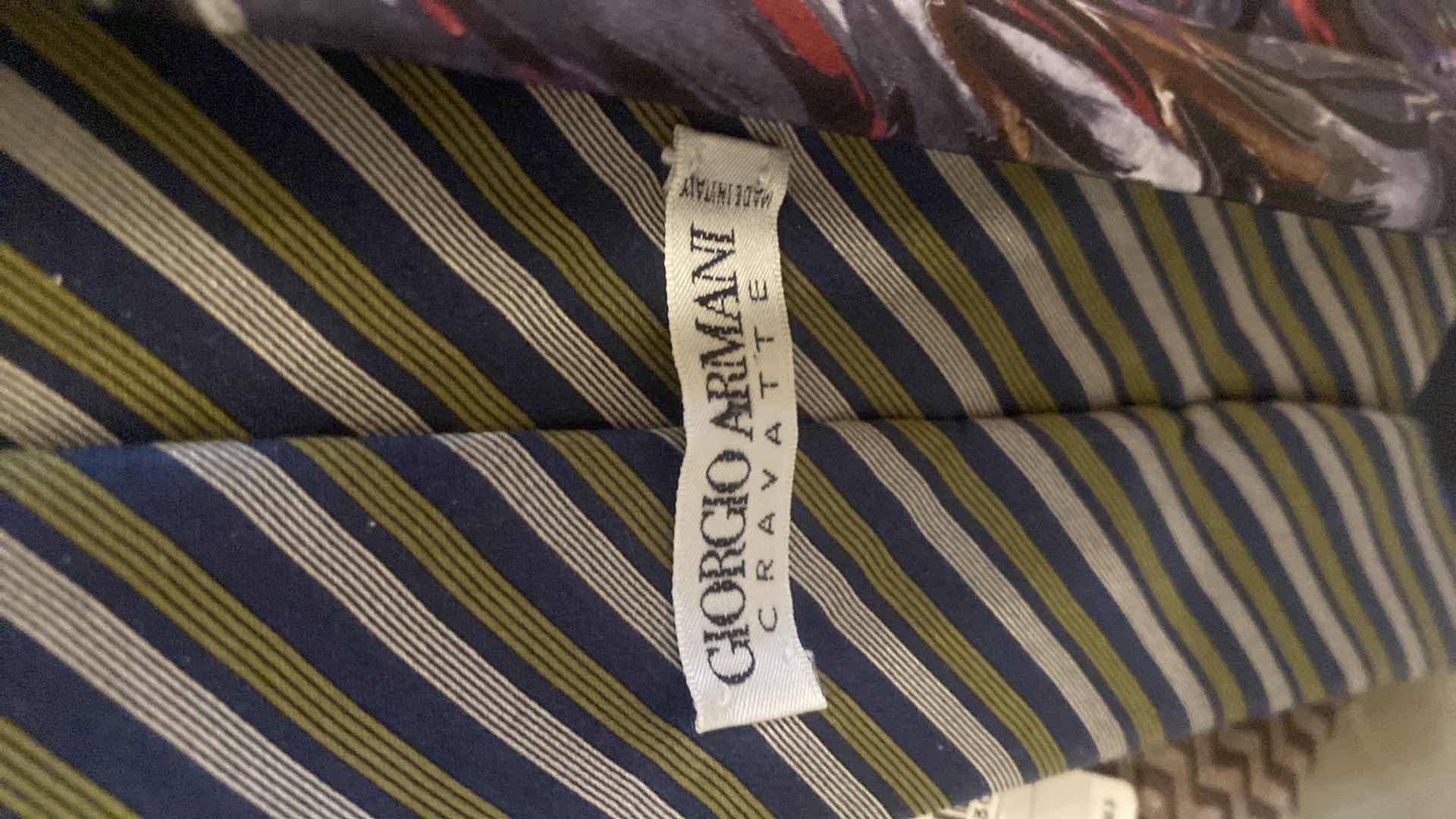 Photo 1 of 6 - VALENTINO (4) & ARMANI (2) DESIGNER TIES