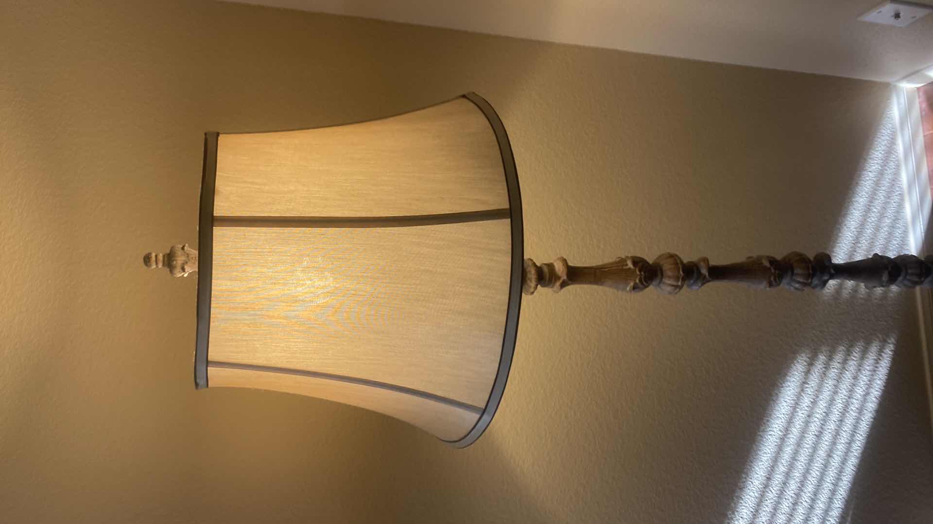 Photo 1 of FLOOR LAMP H62”