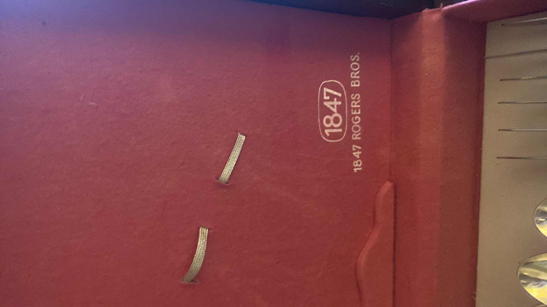 Photo 1 of 78 PIECE SET 1847 ROGERS SILVER PLATE “FLAIR” PATTERN IN BOX & 3 SILVER-PLATE SERVING MINI LADLE & PASTRY KNIFE