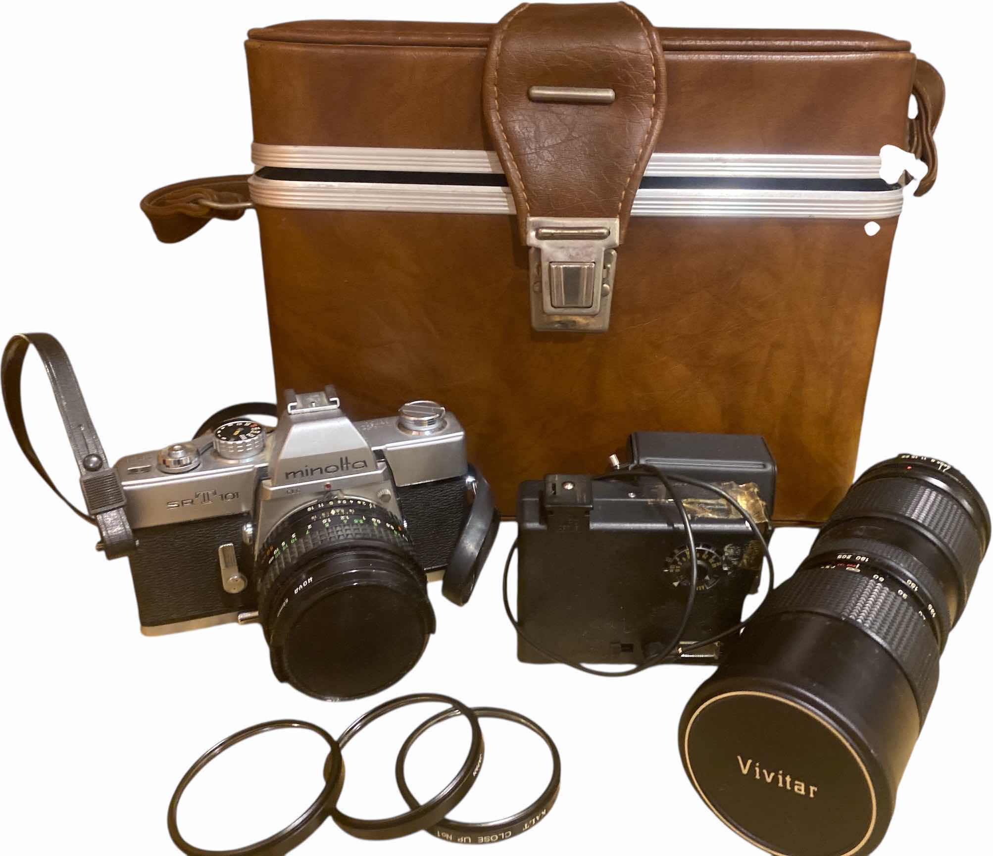 Photo 1 of VINTAGE MINOLTA 35mm CAMERA, VIVITAR LENS & FLASH WITH CASE