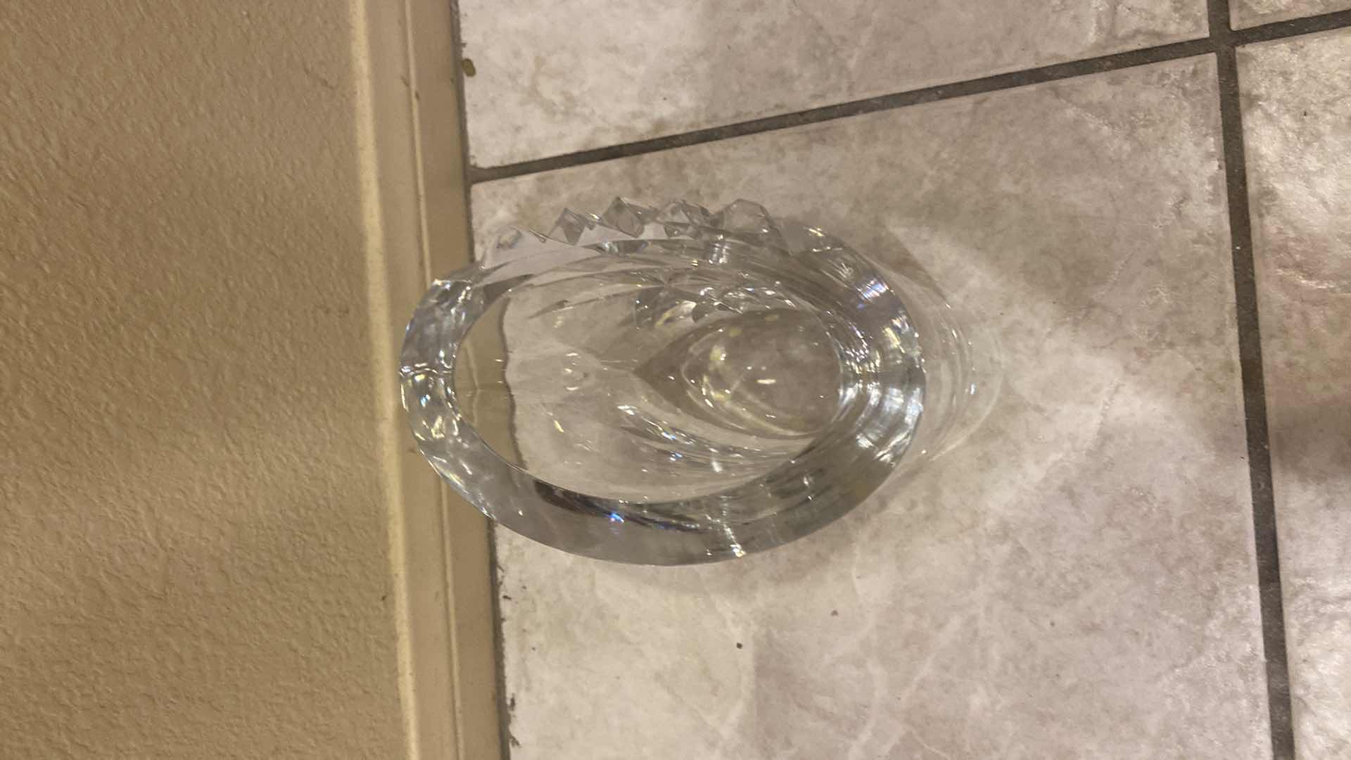 Photo 1 of VINTAGE SOLLIDEN BY ORREFORS CRYSTAL OVAL VASE H8”