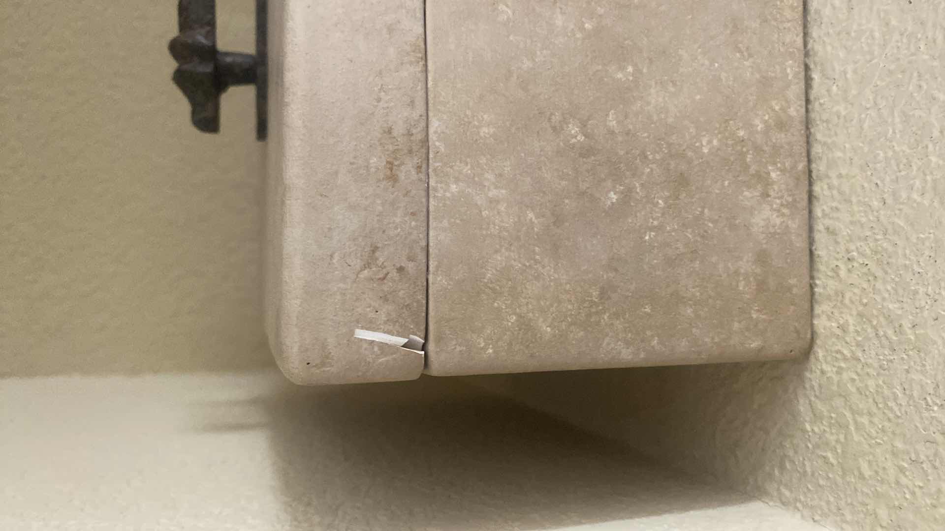 Photo 1 of HEAVY CERAMIC BOX 13 1/2“ X 9 1/2“ H6”