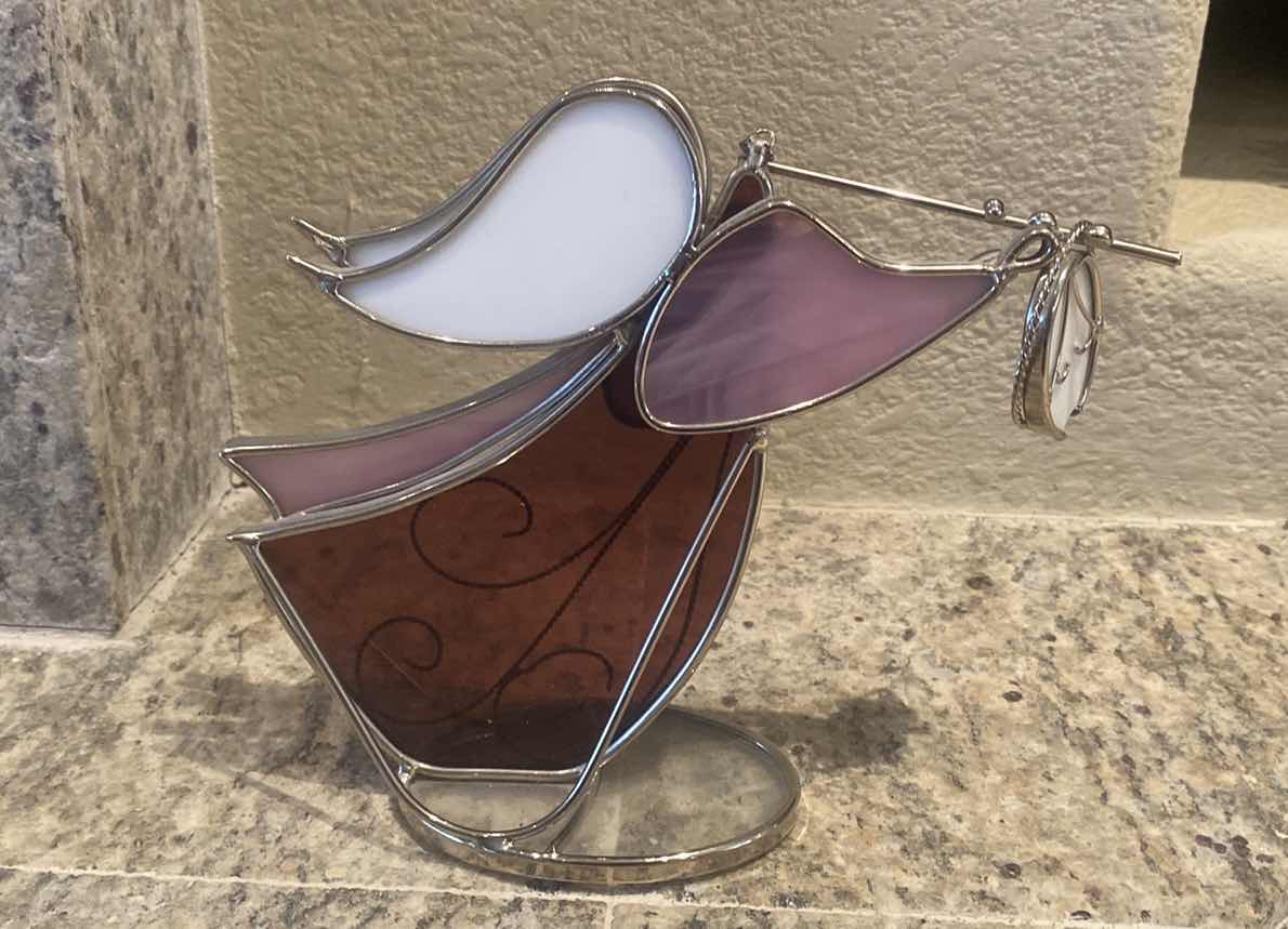 Photo 1 of STAINED GLASS ANGEL H6 1/4”