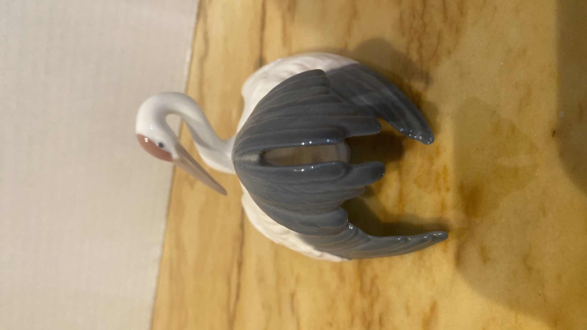 Photo 1 of LLADRO STORK 5” X 2 1/2”