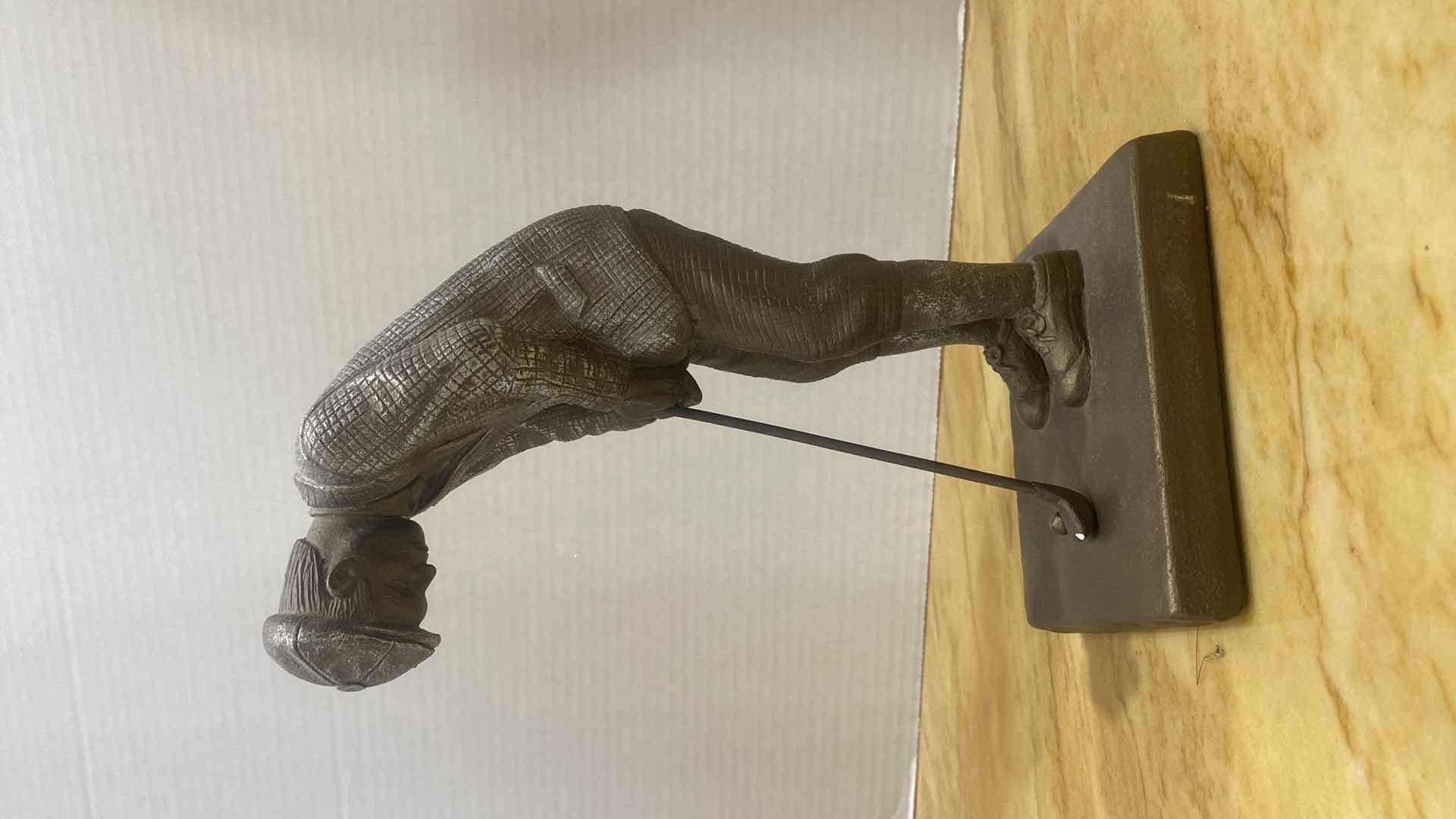 Photo 1 of RESIN GOLF FIGURINE H10”