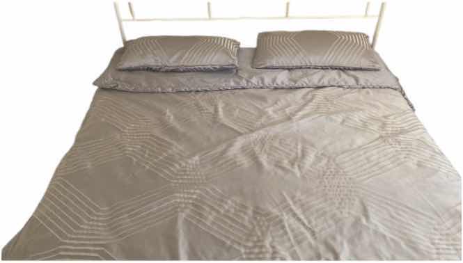 Photo 1 of MACY’S GRAY COLOR HOTEL COLLECTION, KING-SIZE COMFORTER WITH TWO PILLOW SHAMS