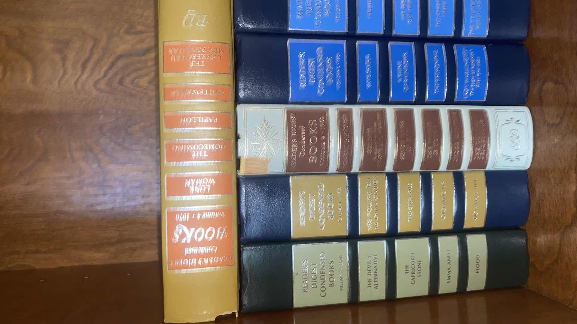 Photo 1 of SHELF OF BOOKS READERS DIGEST CONDENSED