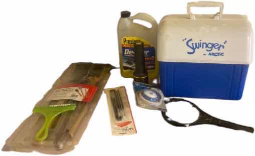 Photo 1 of GARAGE ITEMS