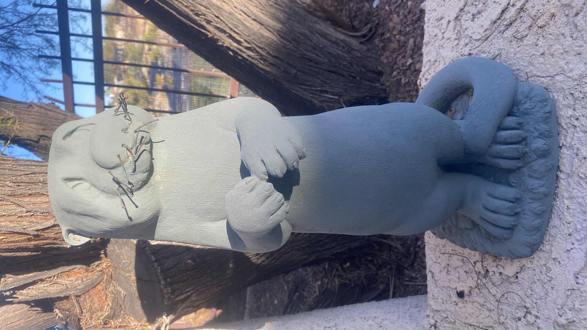 Photo 1 of PLASTER OTTER YARD ART H 22”