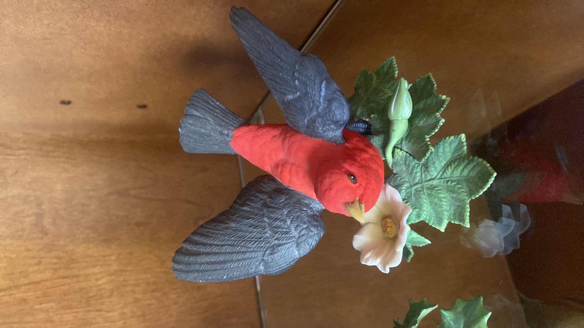 Photo 1 of PAIR OF LENNOX GARDEN BIRDS 4 1/2“ x 4“