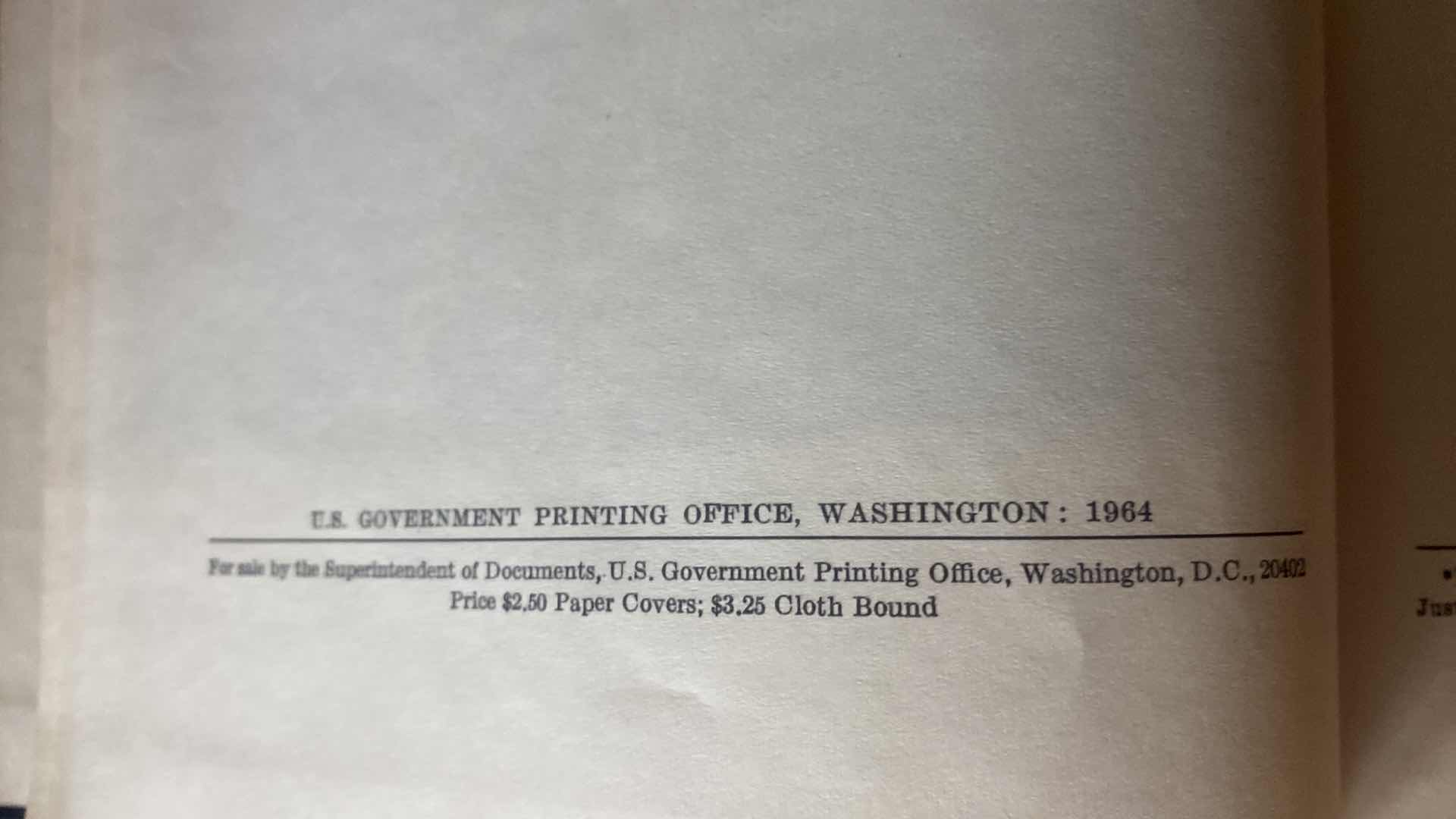 Photo 1 of VINTAGE 1964 THE PRESIDENT’S COMMISSION ON THE ASSASSINATION OF PRESIDENT KENNEDY REPORT HARDBOUND BOOK