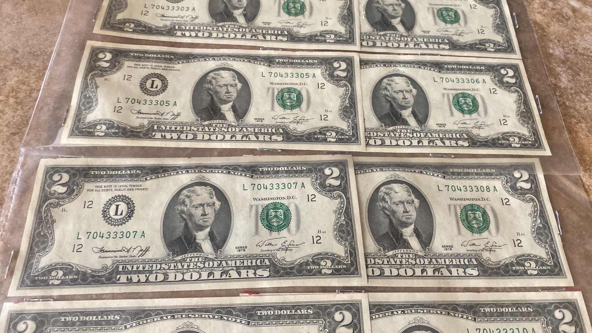 Photo 1 of 14-VINTAGE 1976 CIRCULATED $2 DOLLAR BILLS