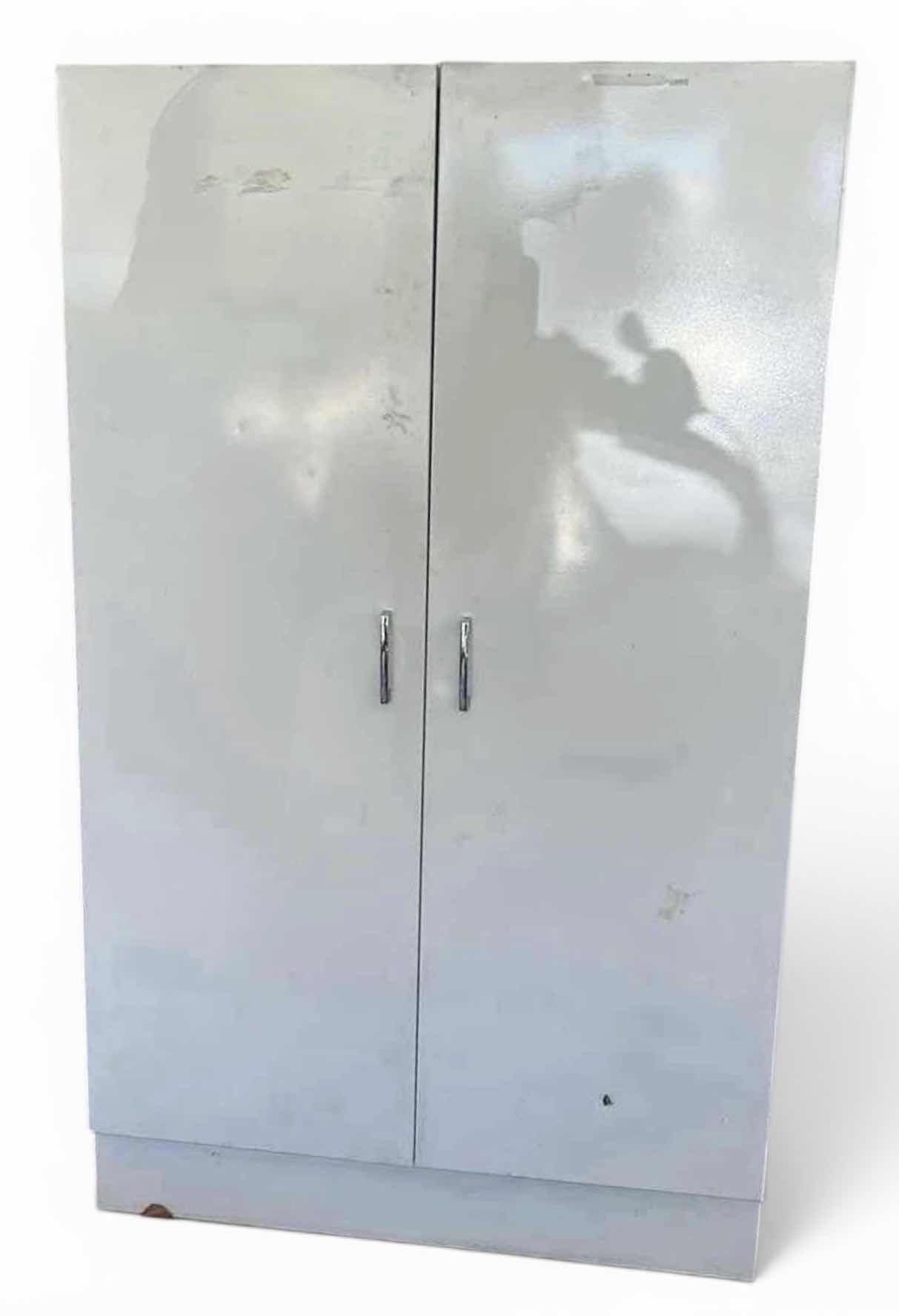 Photo 1 of WHITE METAL STORAGE CABINET 3’ x 15“ X H5‘