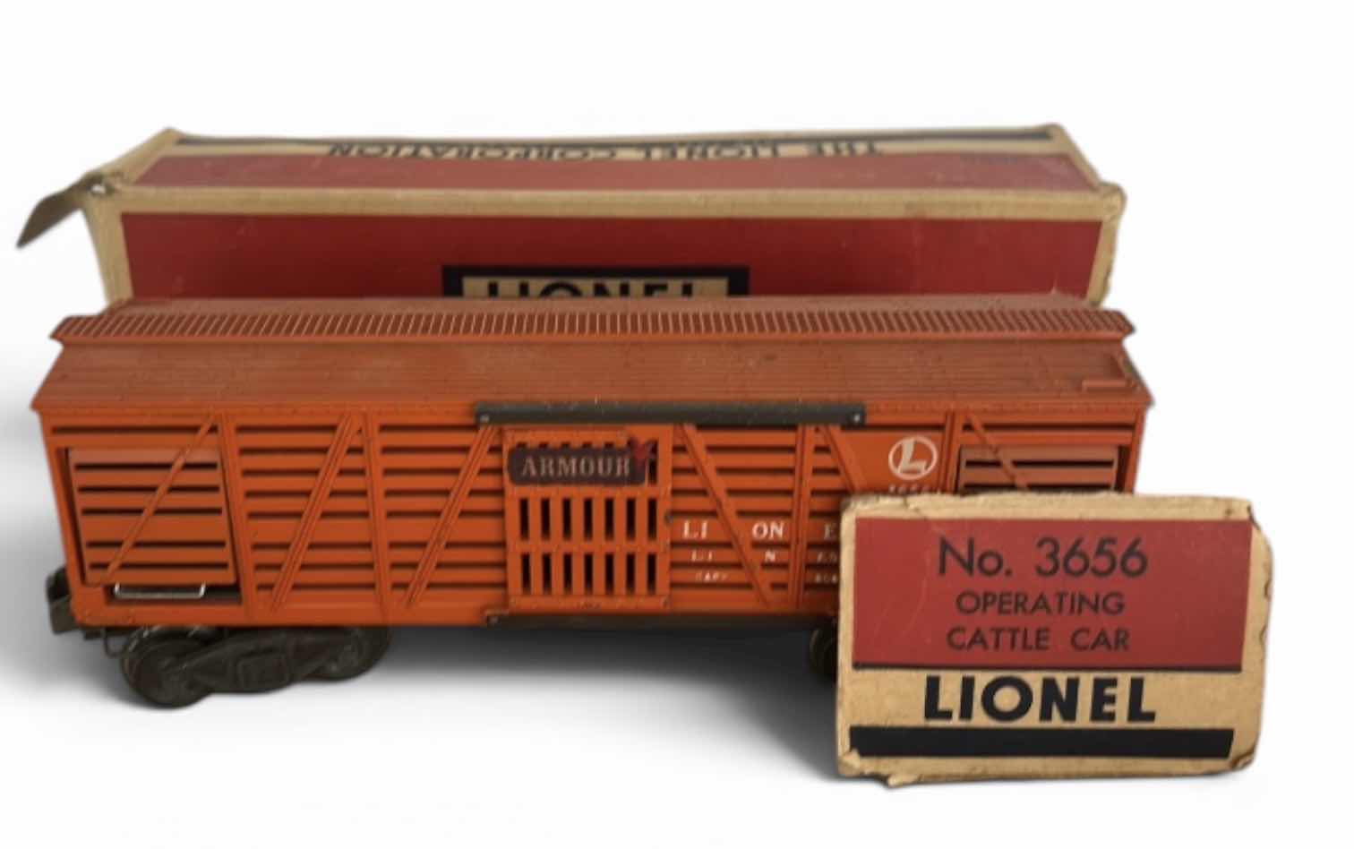 Photo 1 of VINTAGE LIONEL NO. 3656 OPERATING CATTLE CAR, ORIGINALLY MANUFACTURED IN THE POSTWAR ERA AROUND THE MID-1950S. WITH BOX OF COWS