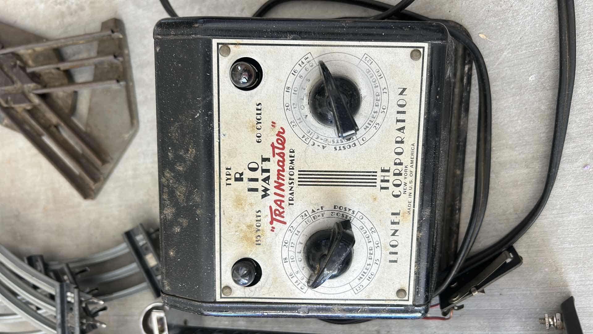 Photo 1 of 110 WATT TRAIN MASTER, TRACKS & ACCESSOIRES