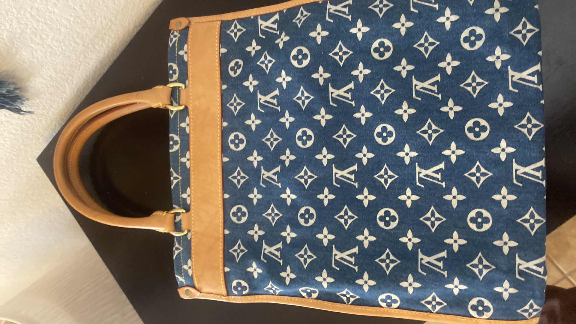 Photo 1 of REPLICA LOUIS VUITTON DENIM MONOGRAM FLAT SHOPPER HAND BAG 12 1/2“ X 14 1/2“ EXCLUDING HANDLES