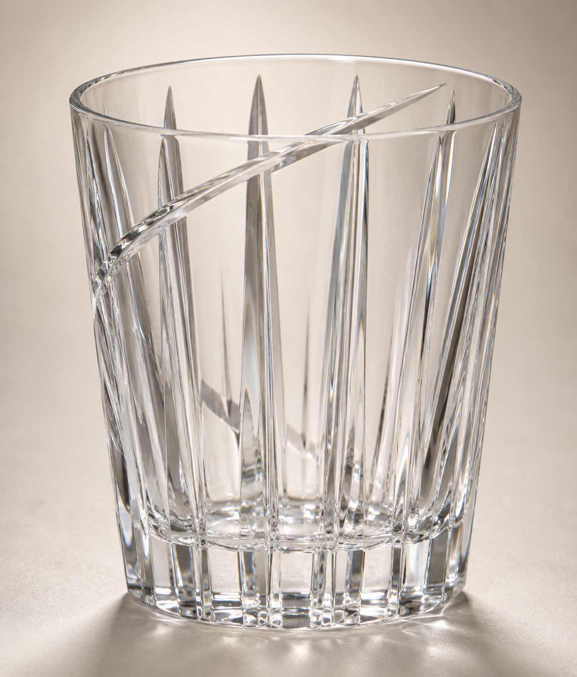 Photo 1 of 7- MIKASA UPTOWN DOUBLE OLD FASHIONED GLASS MADE. ESTIMATED VALUE $20 EACH. $140.