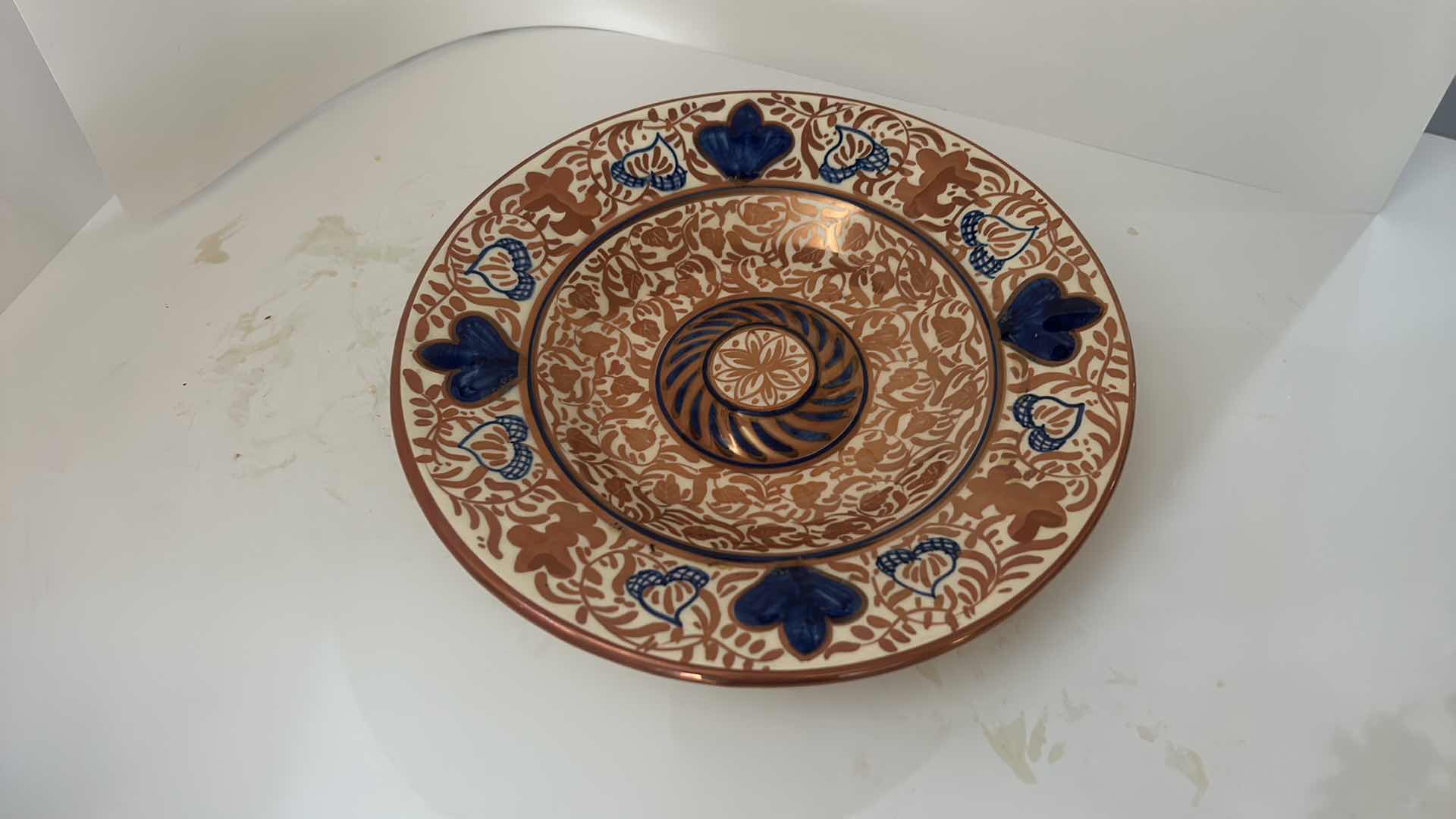 Photo 1 of VINTAGE HISPANO-MORESQUE STYLE CERAMIC WALL PLATTER, HAND-PAINTED IN MANISES, SPAIN BY THE GIMENO RÍOS WORKSHOP. 11.5” $300 - $400
