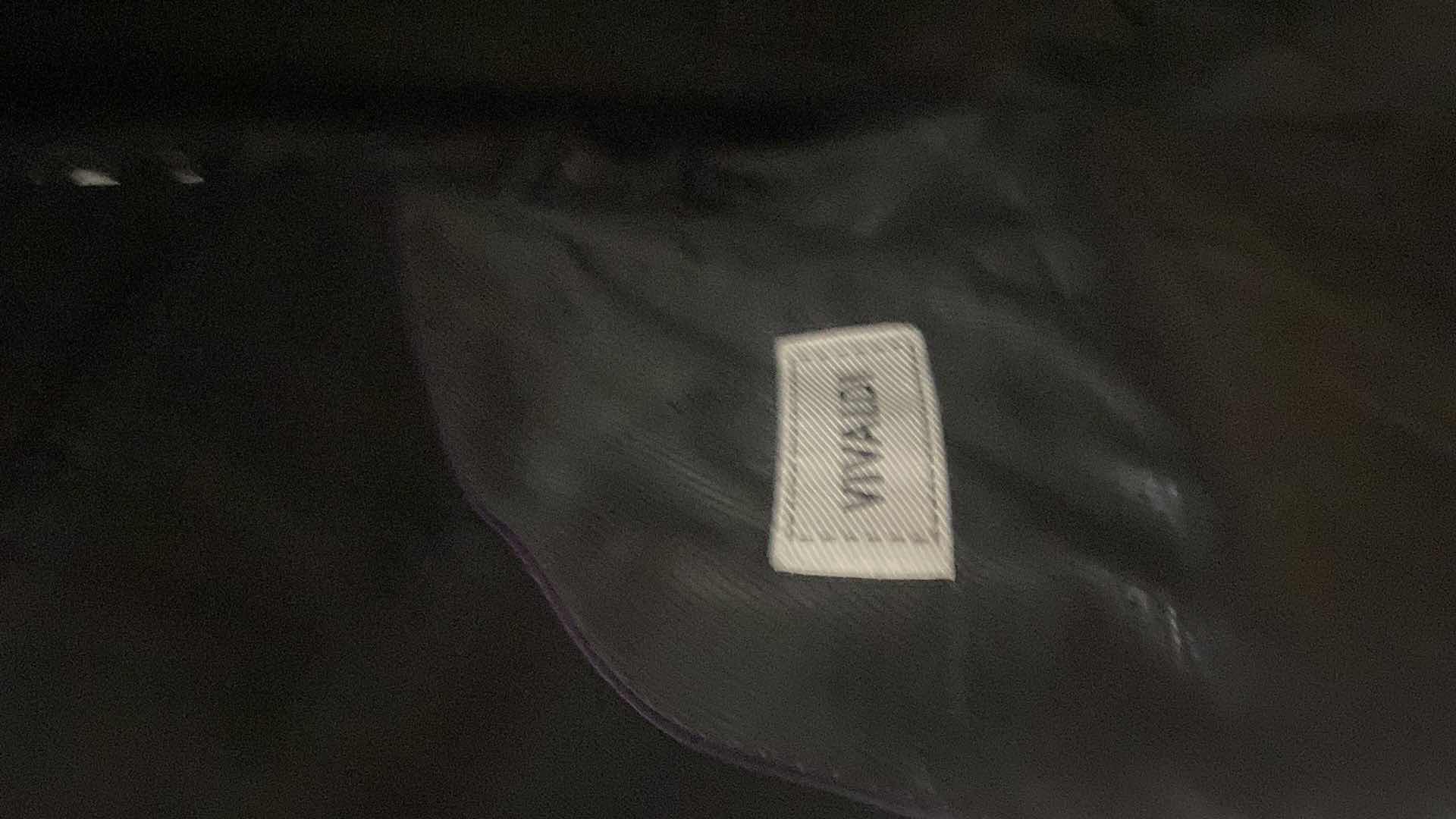 Photo 1 of MEN’S VIVALDI HAND TAILORED LIGHTWEIGHT WOOL ESTIMATED SIZE 38 TO 40