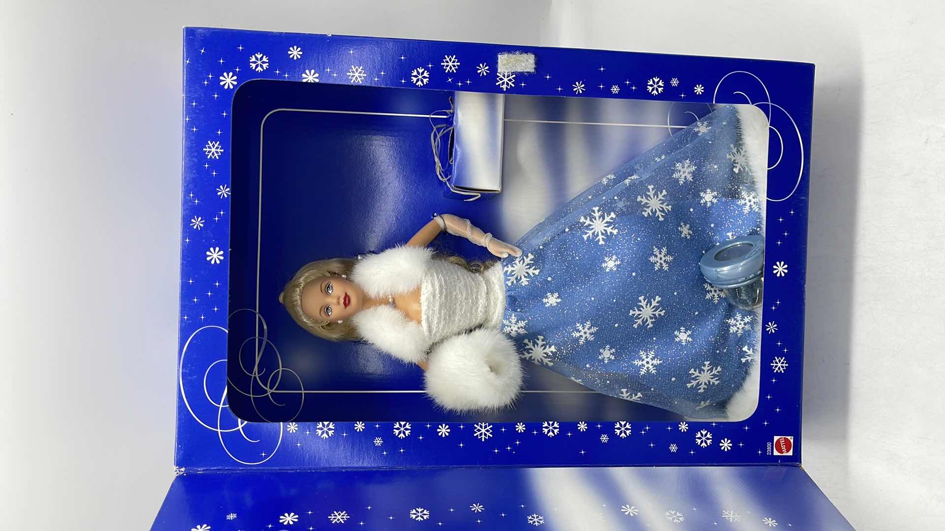 Photo 1 of 1999 SNOW SENSATION BARBIE APPROX VALUE $90