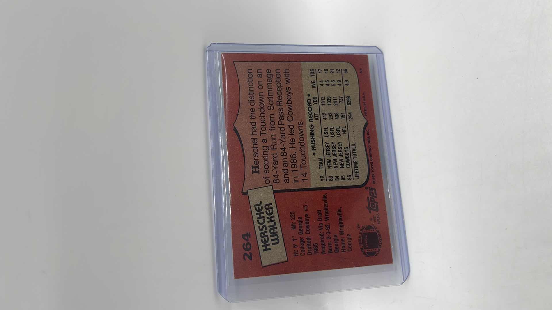 Photo 1 of 1987 HERSCHEL WALKER TOPPS CARD 264 APPROX VALUE $75