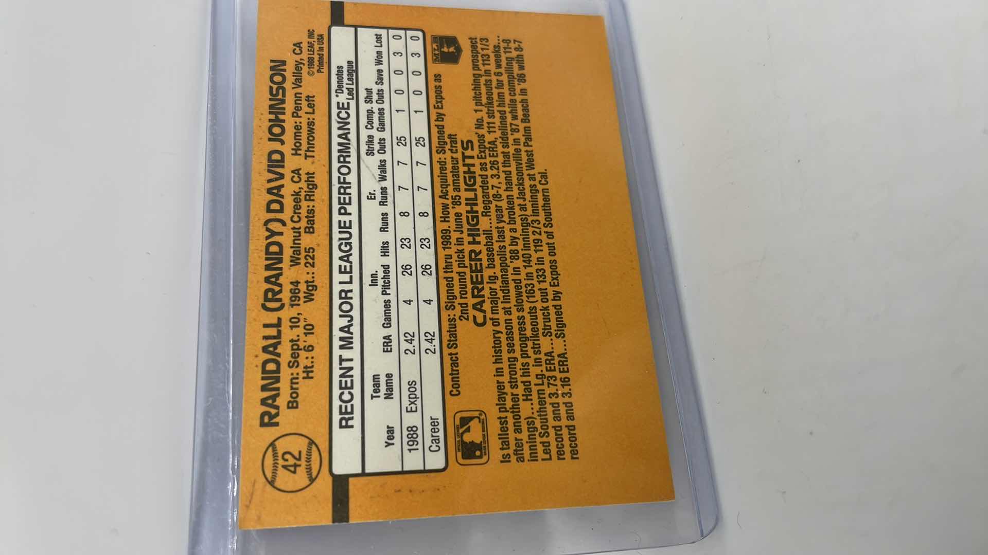 Photo 1 of 1989 RANDY JOHNSON DONRUSS RATED ROOKIE ERROR CARD 42 (WRONG BIRTHDAY)