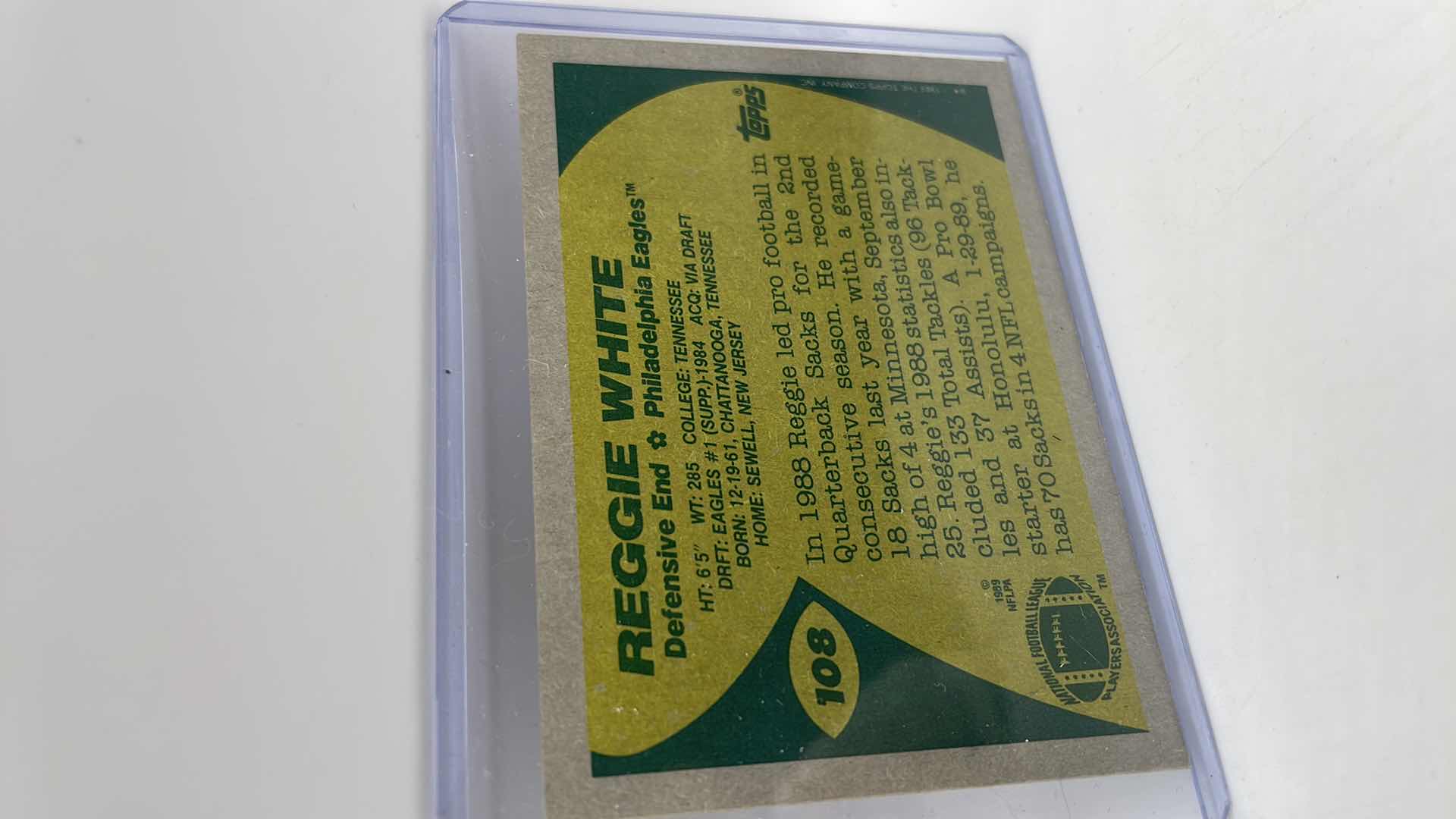 Photo 1 of 1989 REGGIE WHITE TOPPS CARD 108